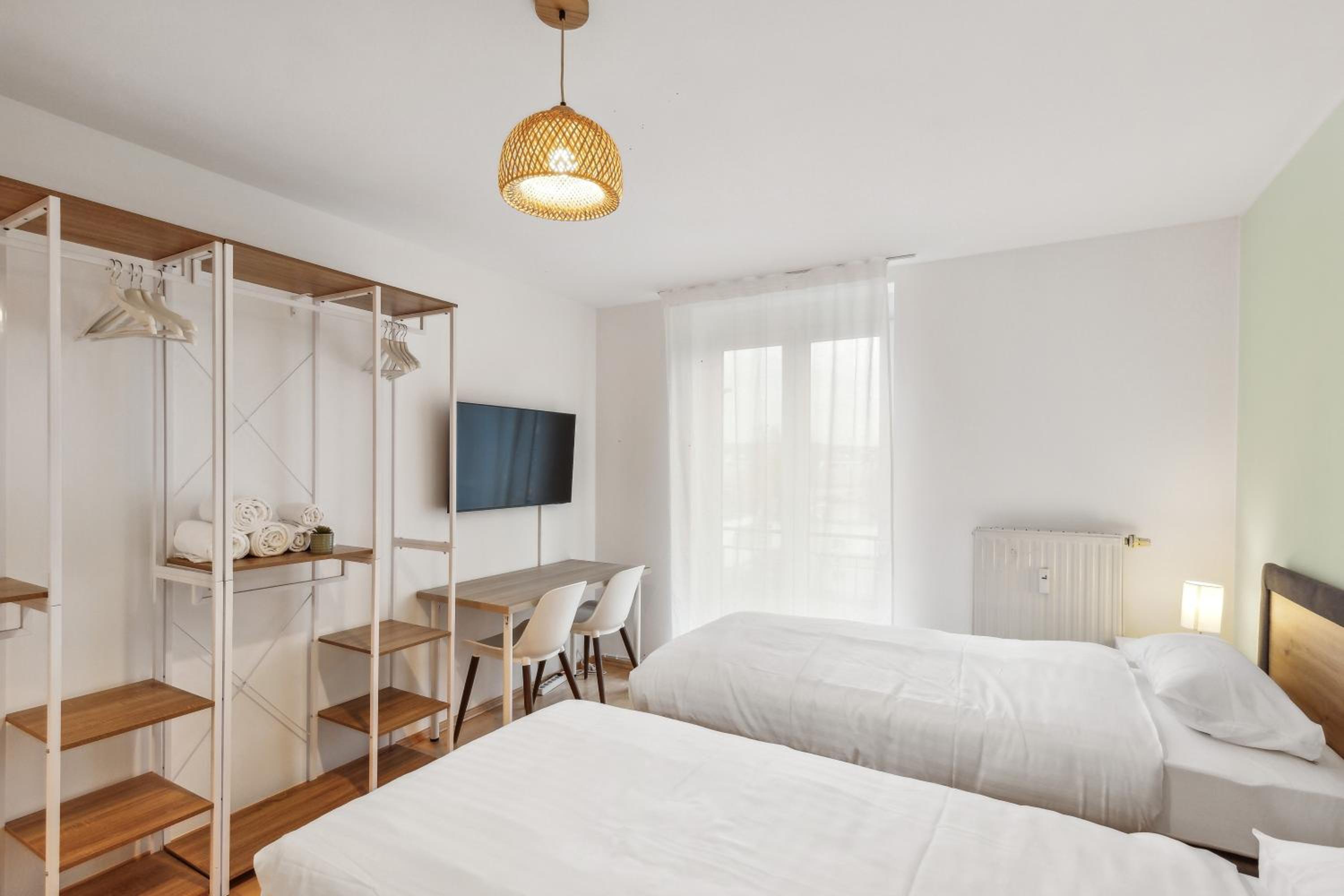 Three-Bedroom Apartment photo 2