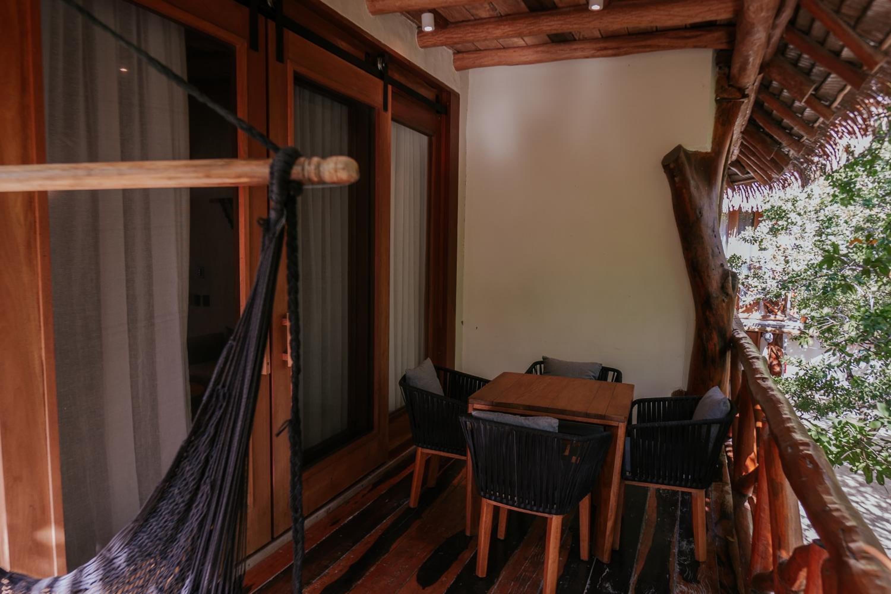 Superior Suite - Photo 2