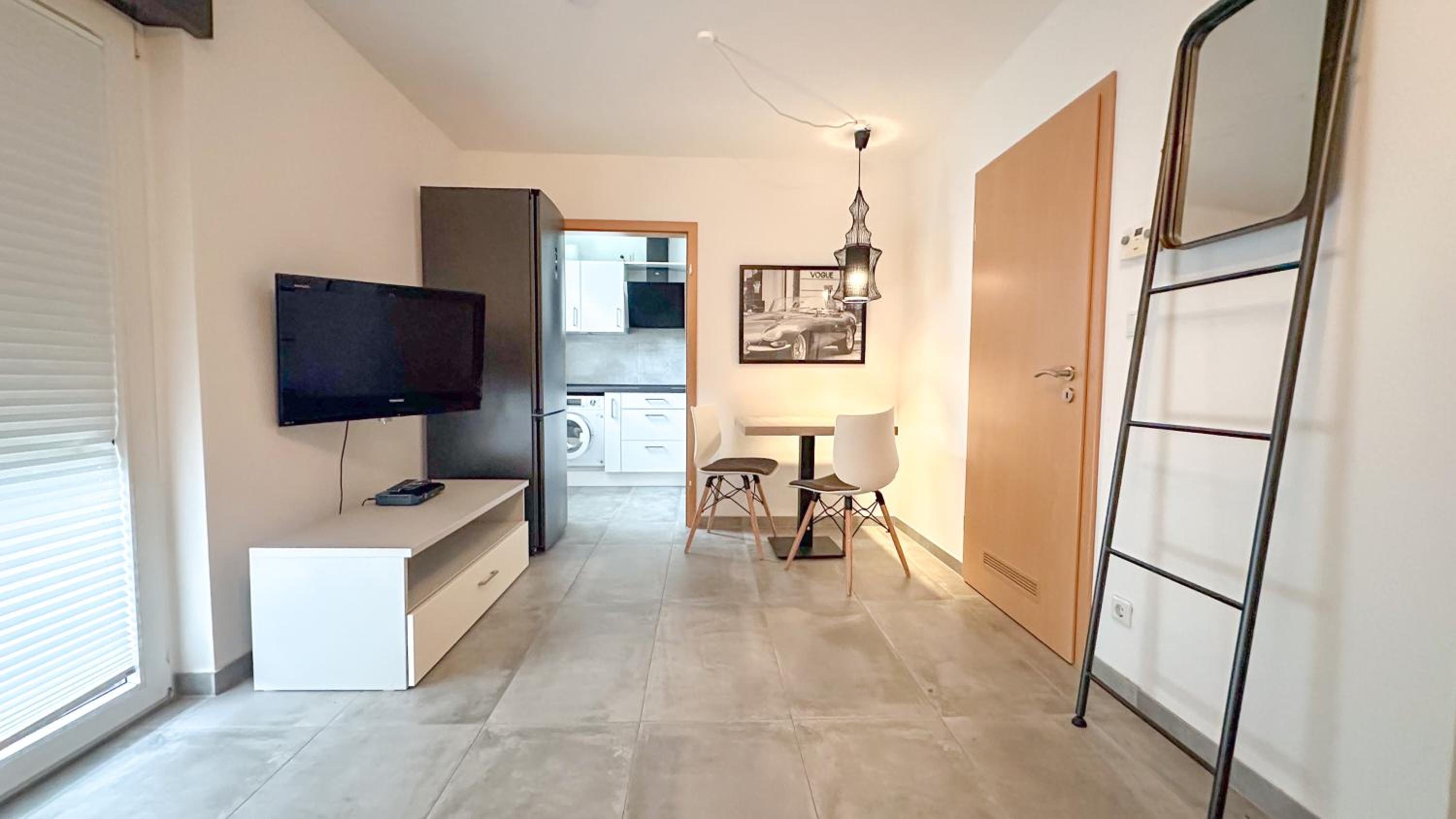 One-Bedroom Apartment with Balcony photo 3