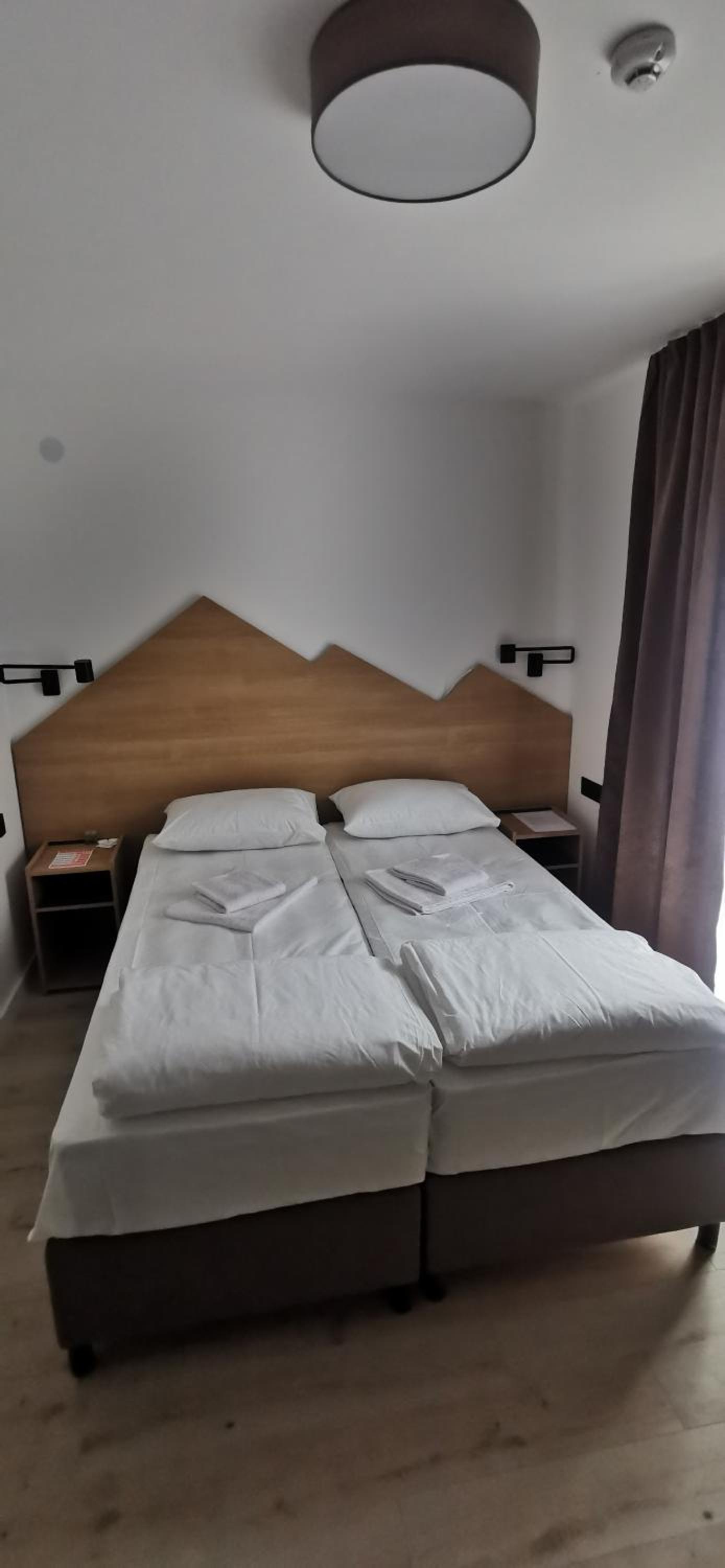 Standard Double or Twin Room photo 3