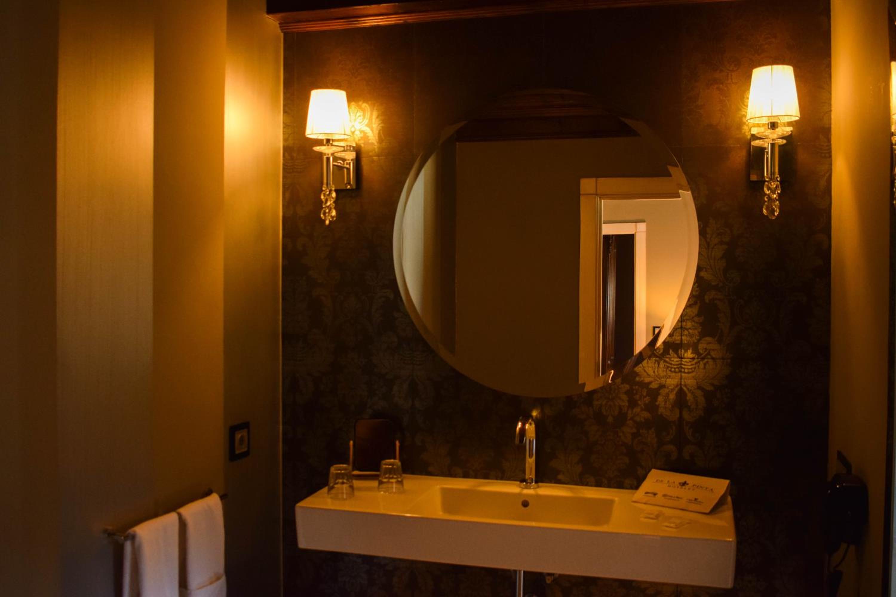 Suite Queen con Bañera de Hidromasaje Suite Queen con Bañera de Hidromasaje