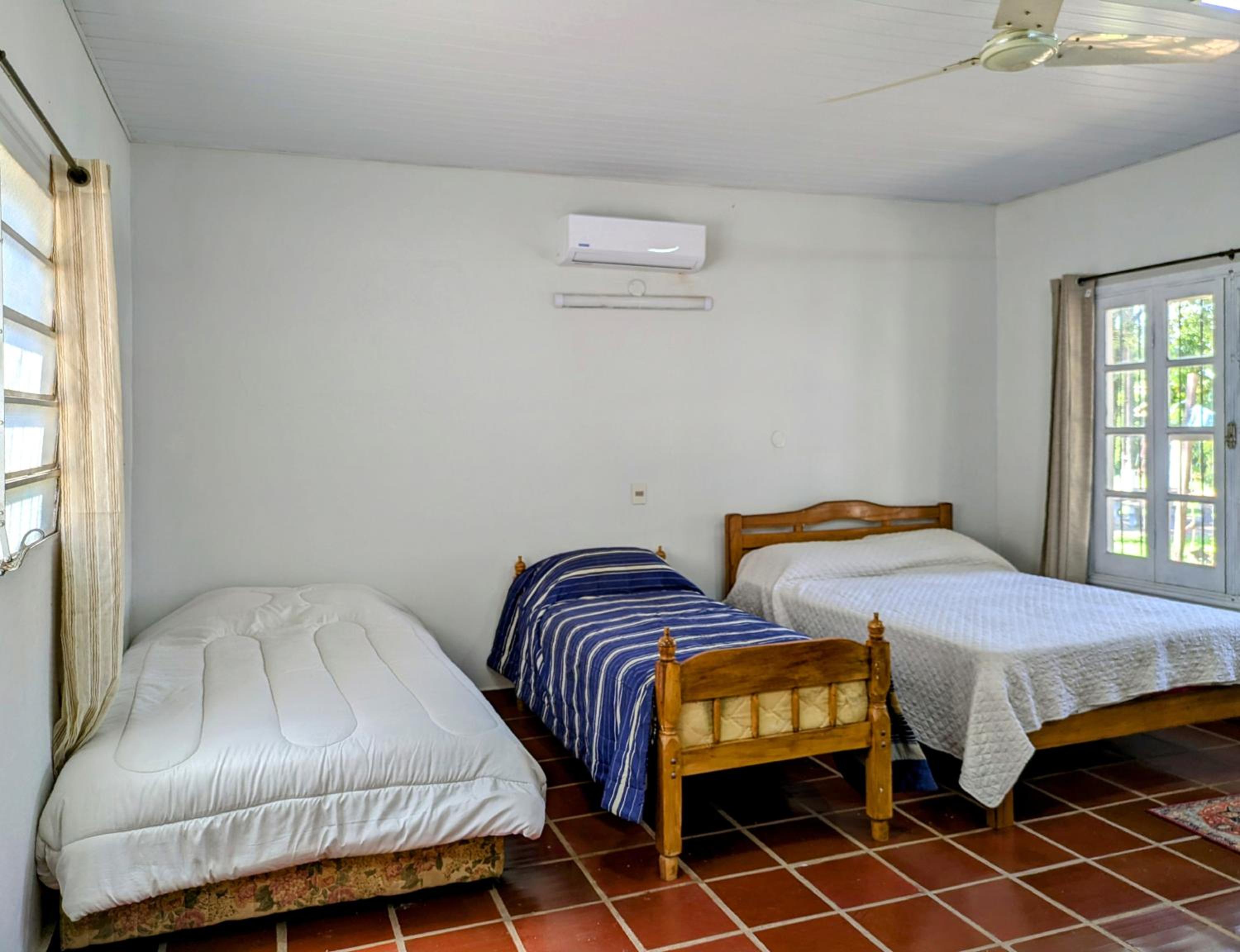 One-Bedroom House photo 1
