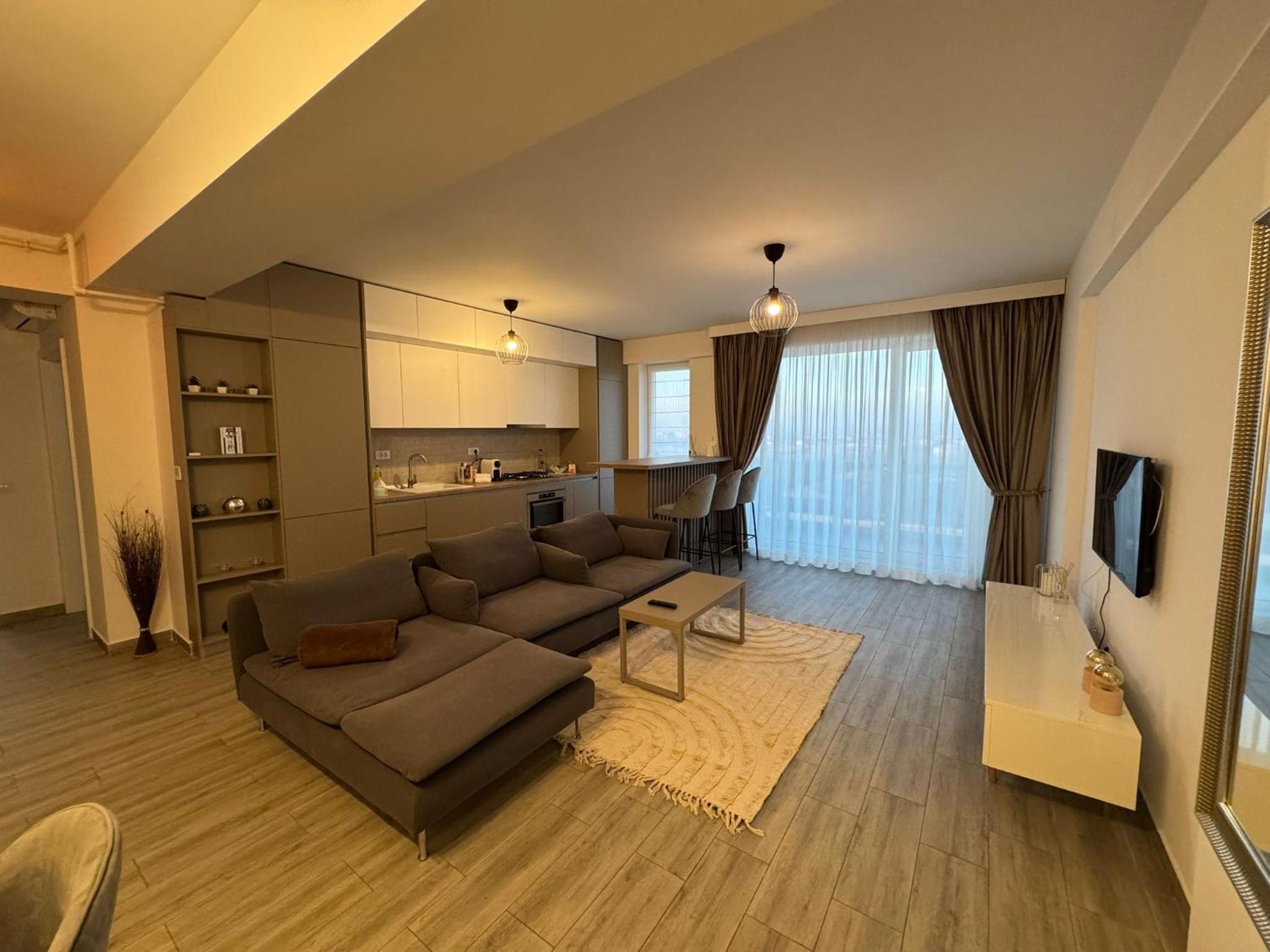 One-Bedroom Premium Apartment photo 1