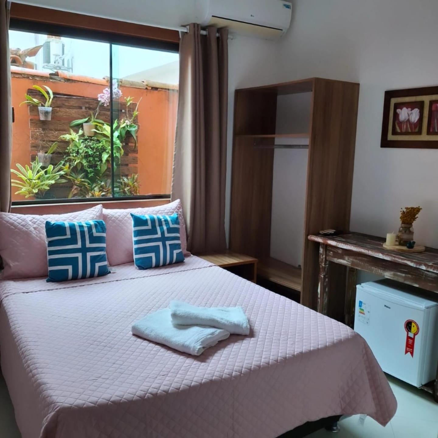 Budget Double Room photo 3