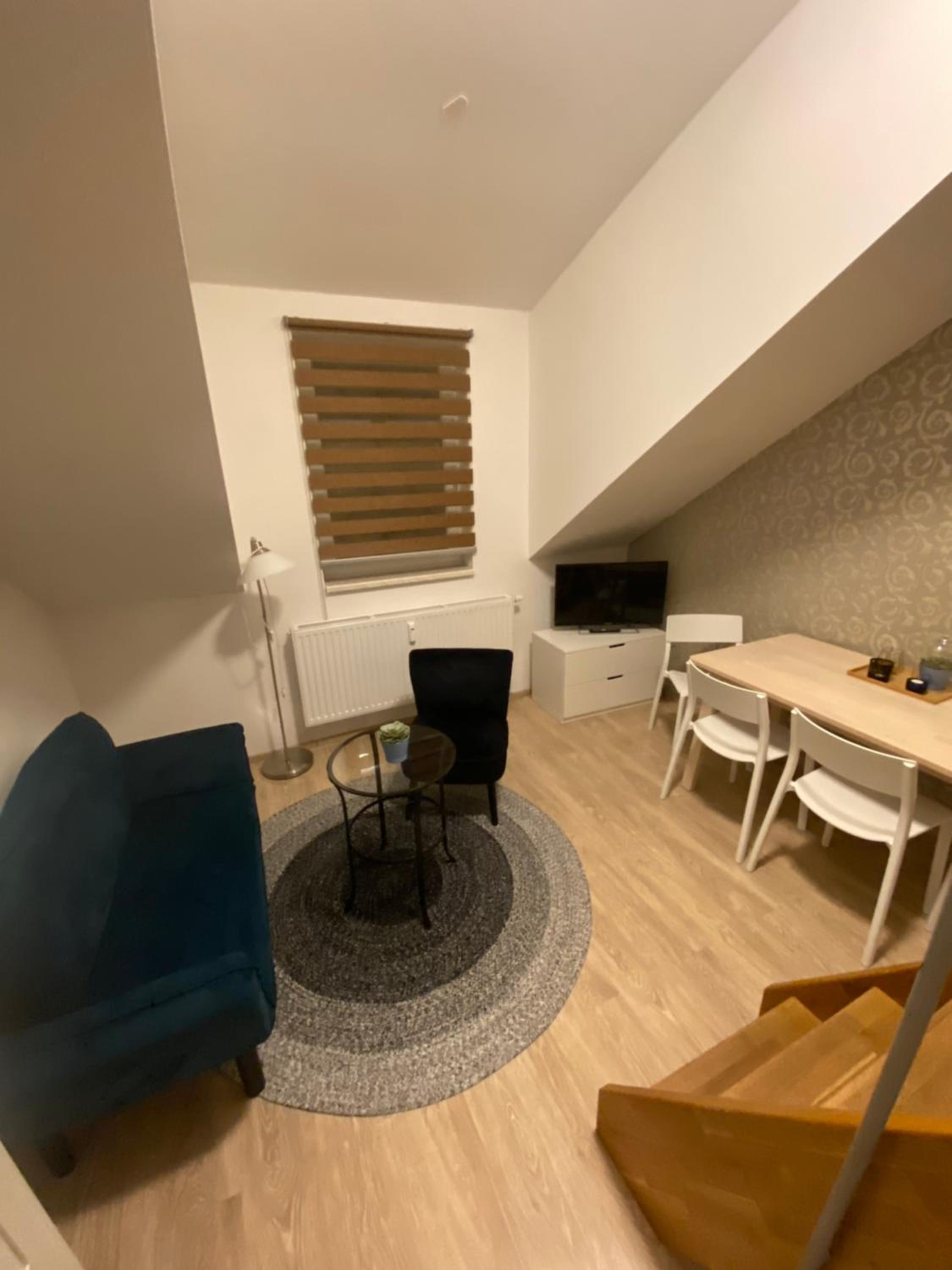 One-Bedroom Apartment photo 2
