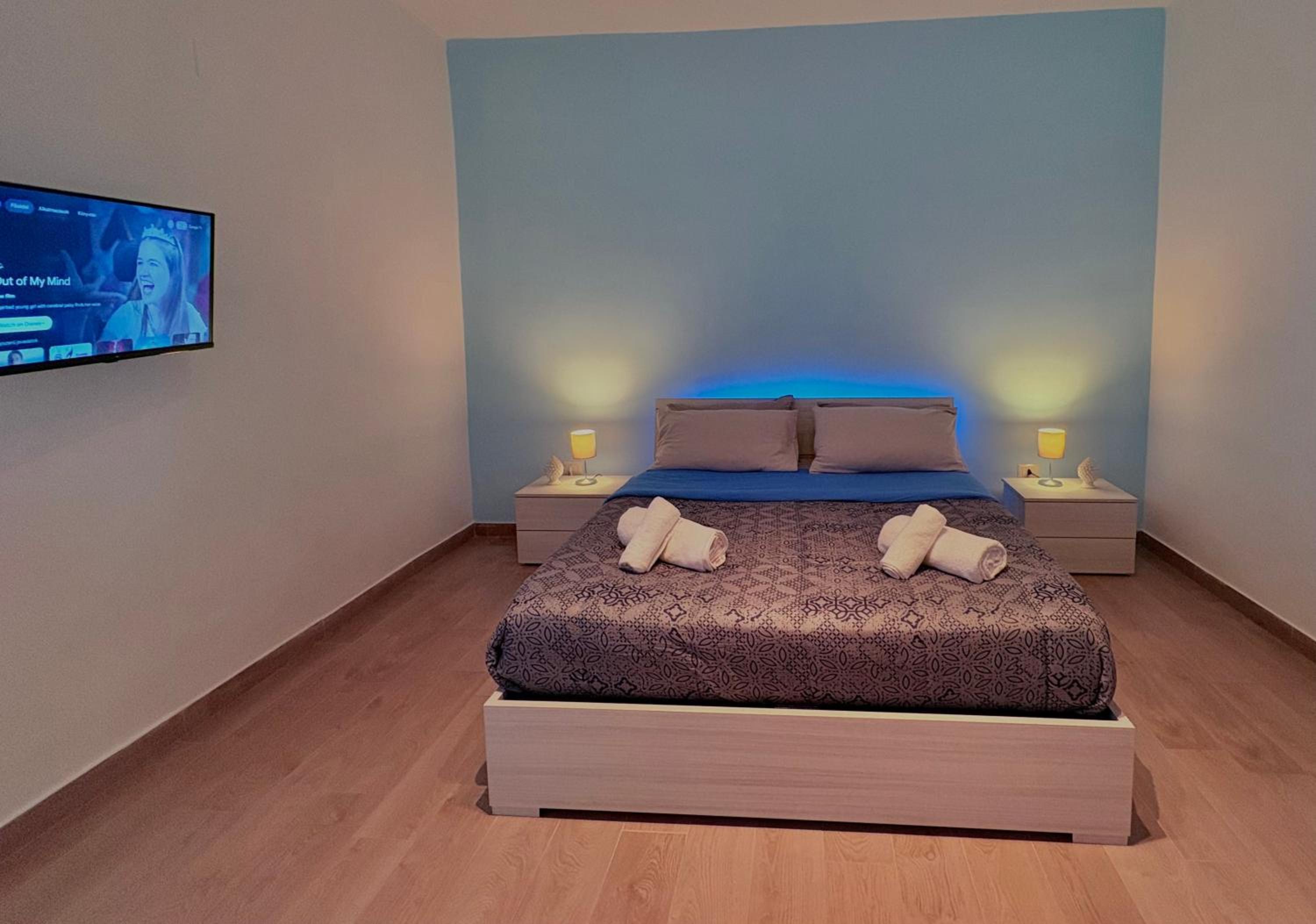 One-Bedroom House photo 1