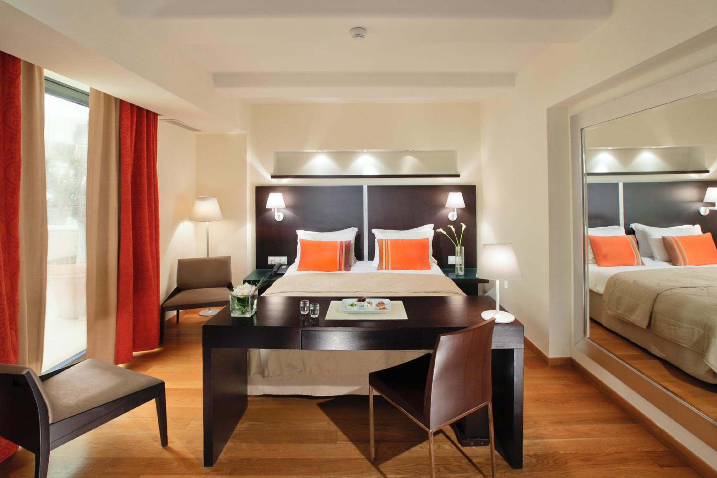 Petite Suite with Private Terrace