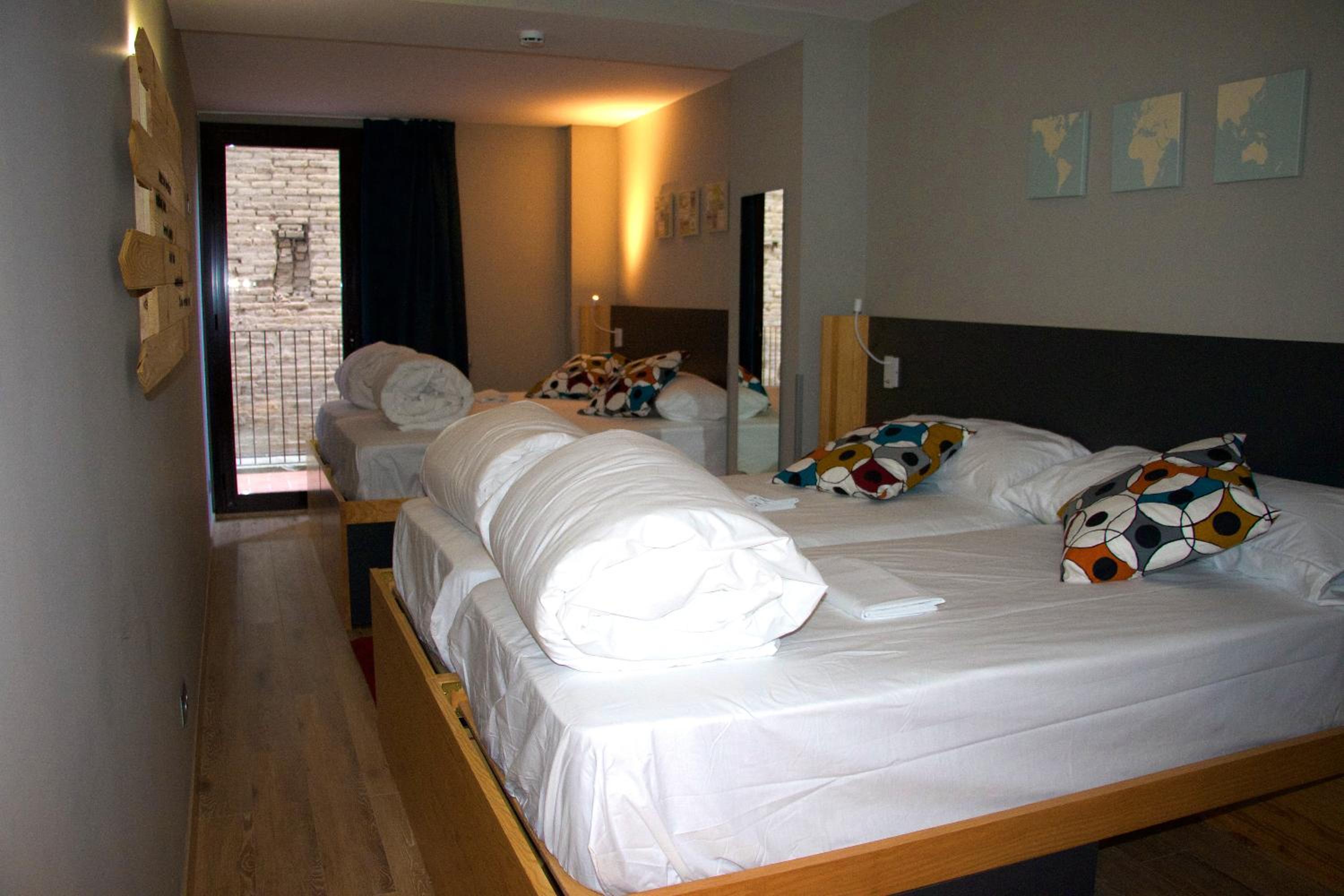 Quadruple Room with Bathroom photo 2