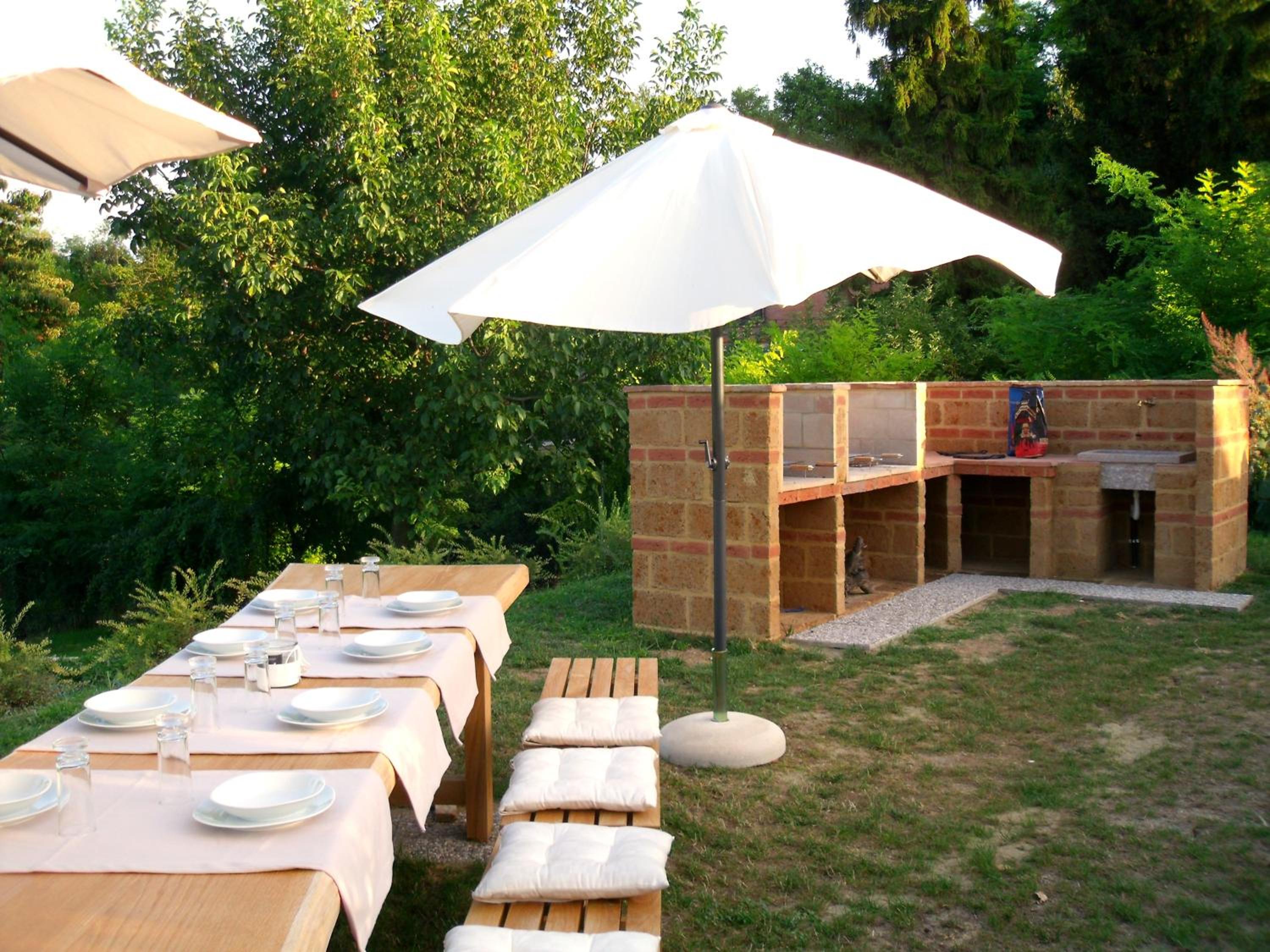 Apartment with Terrace photo 2