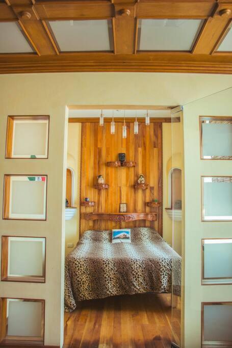 Villa photo 2