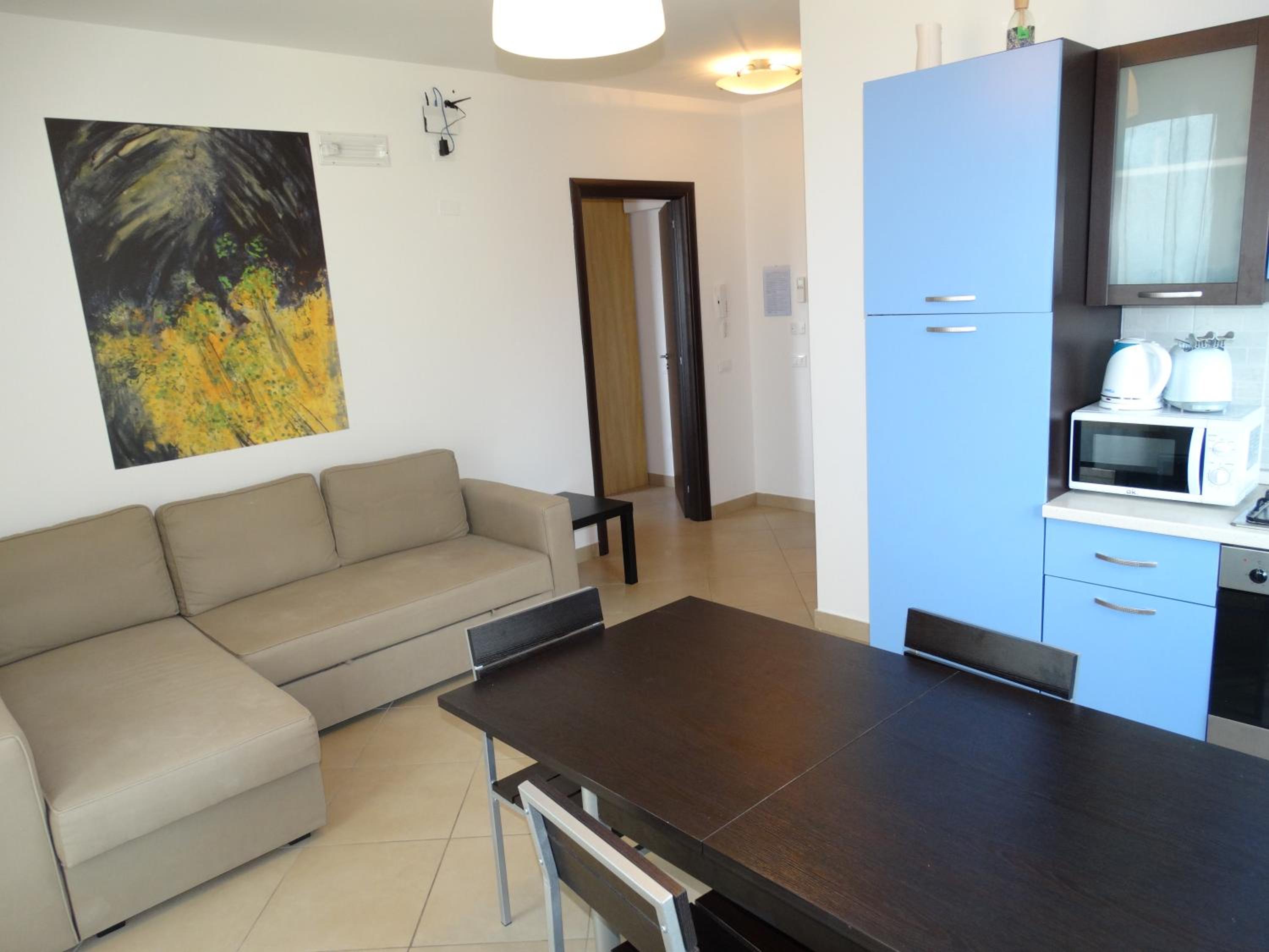 One-Bedroom Apartment with Sea View photo 1