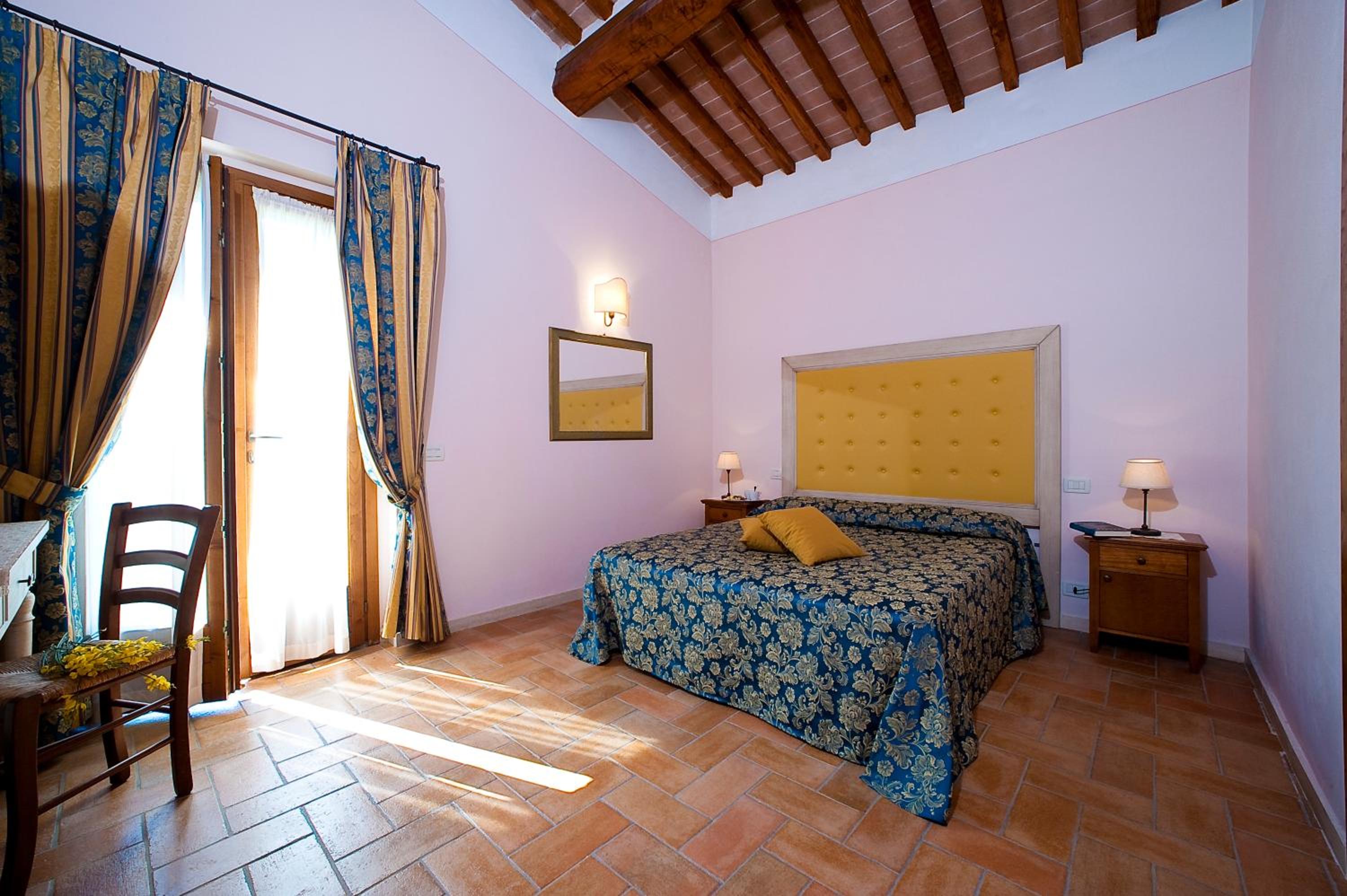 Three-Bedroom Apartment (6 adults + 2 children) photo 2