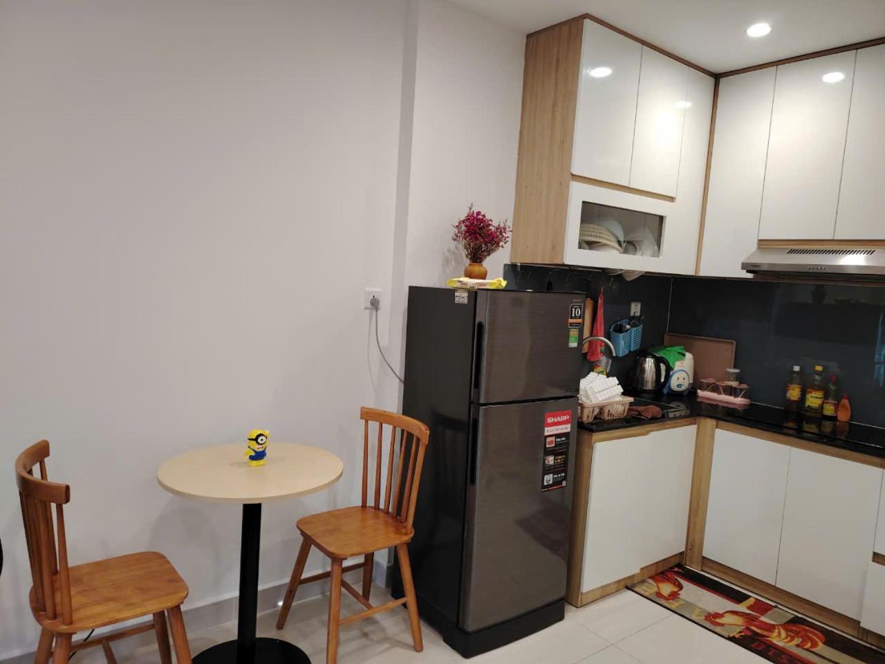 One-Bedroom Apartment photo 2