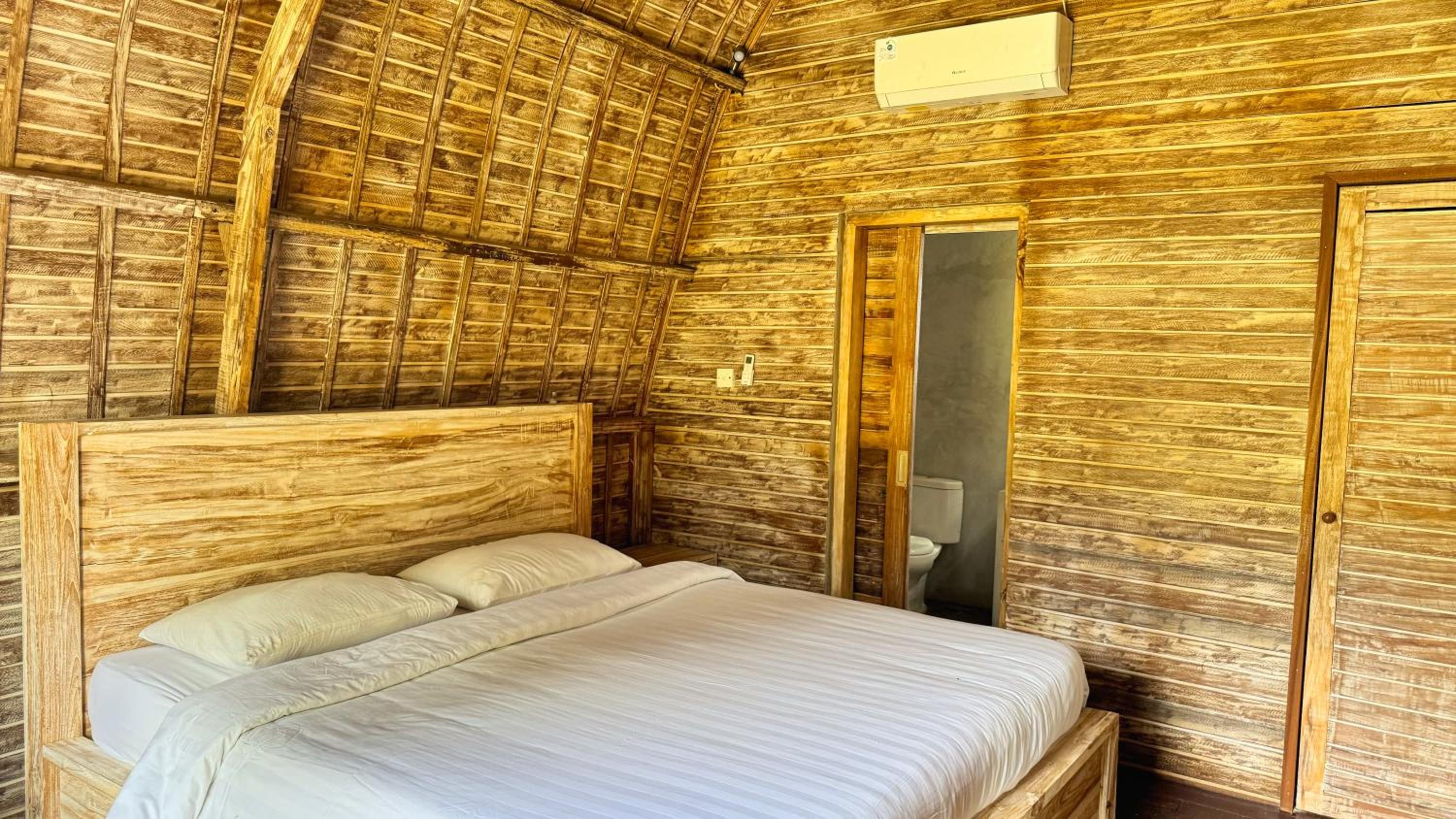 Double Room With Private Bathroom photo 1