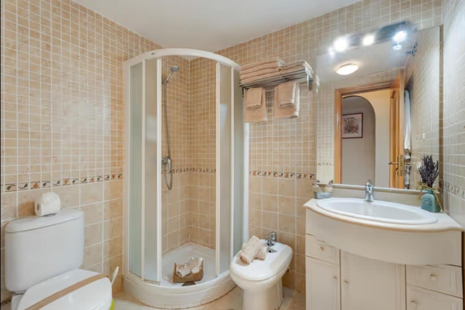 Apartment - Photo 43