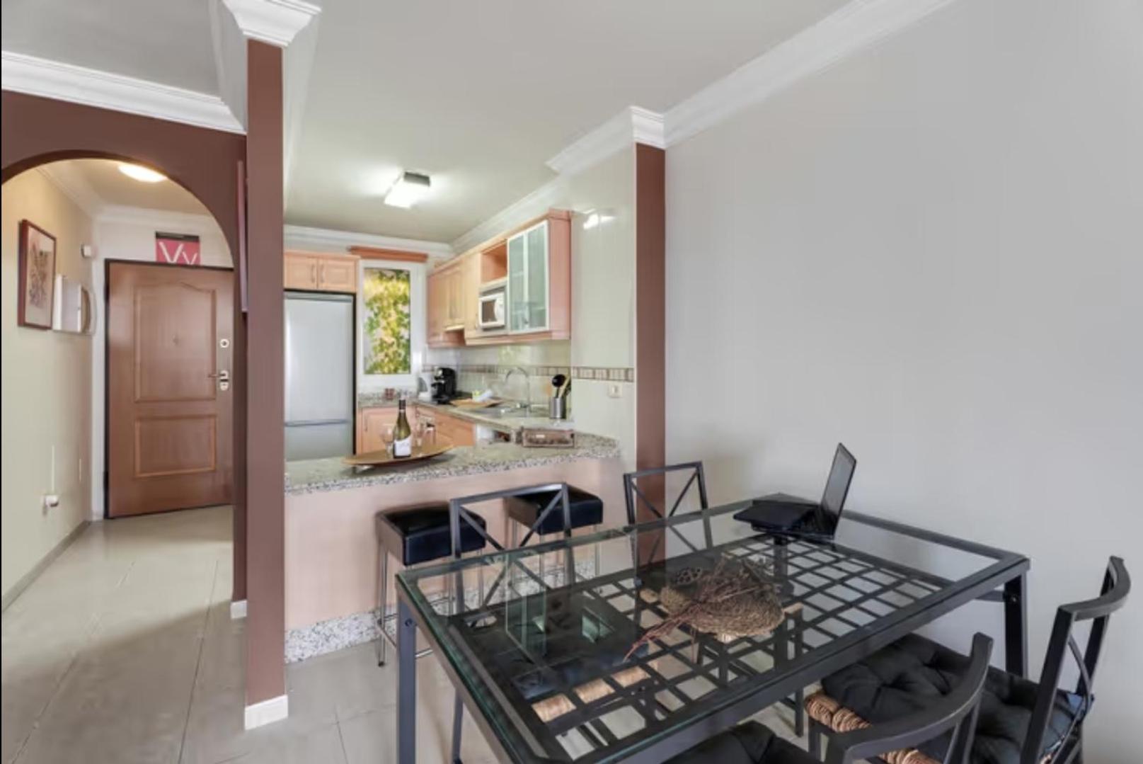 Apartment - Photo 8