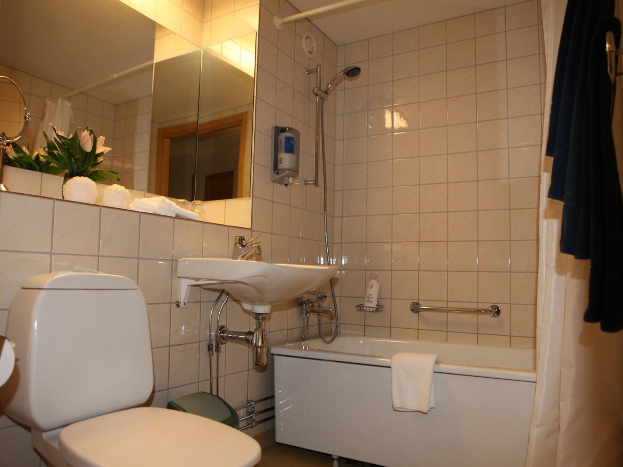 Superior Double or Twin Room - Photo 7