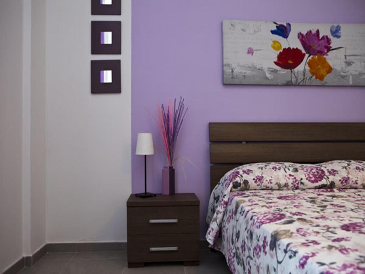 One-Bedroom Apartment with Terrace and Sea View