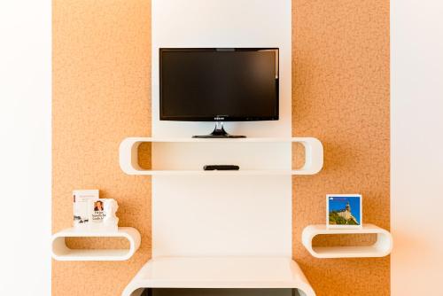 Studio Apartment (2 Adults) photo 2