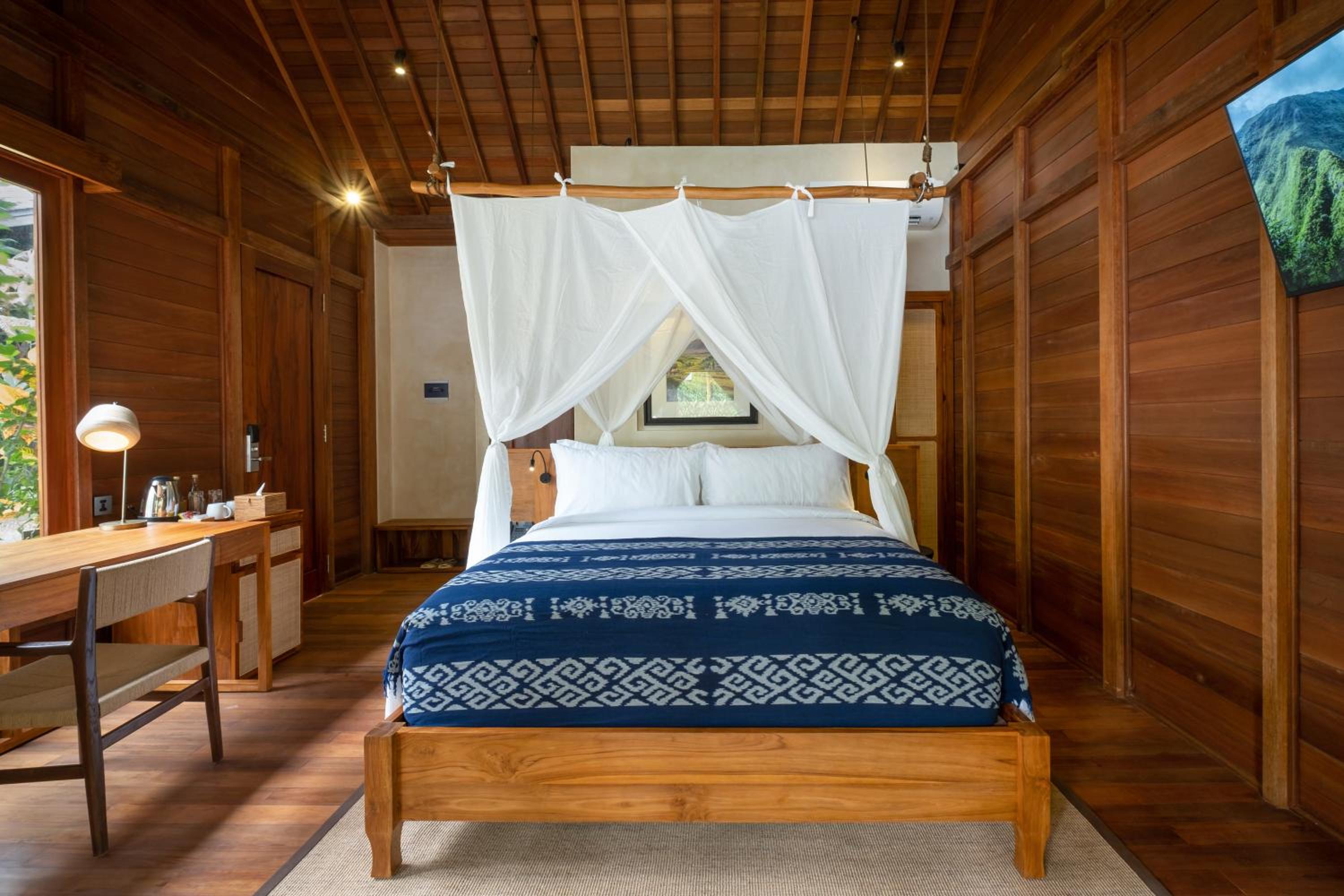 Suite - Wooden House with Bathtub and Free Shuttle to Ubud Central  - Photo 9