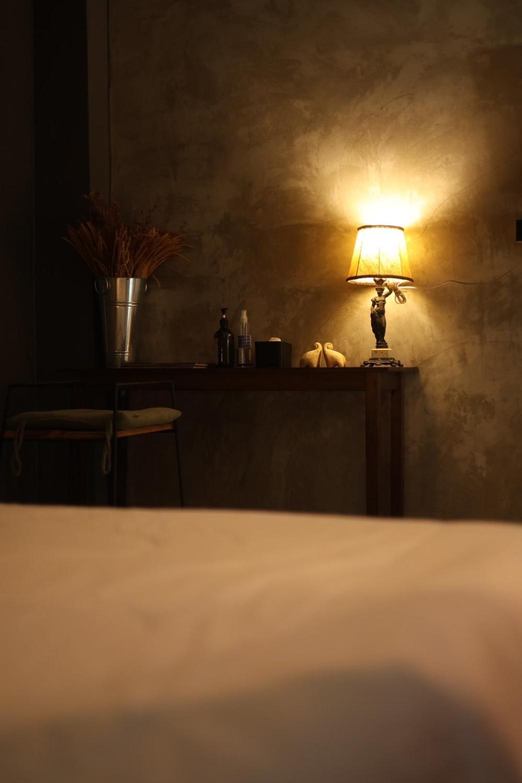 Double Room with Private Bathroom - Photo 14