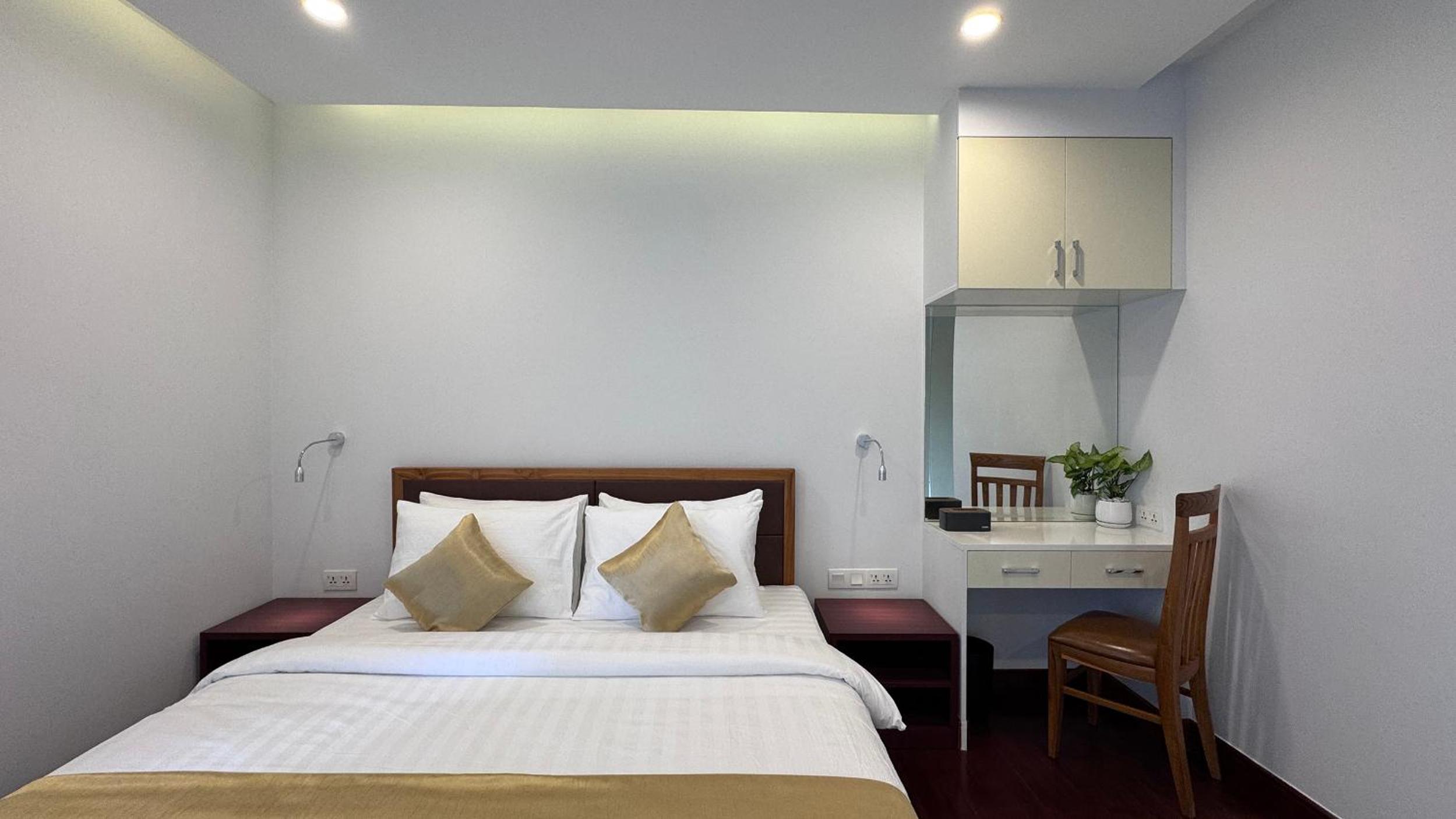 Deluxe Double Room - Photo 8