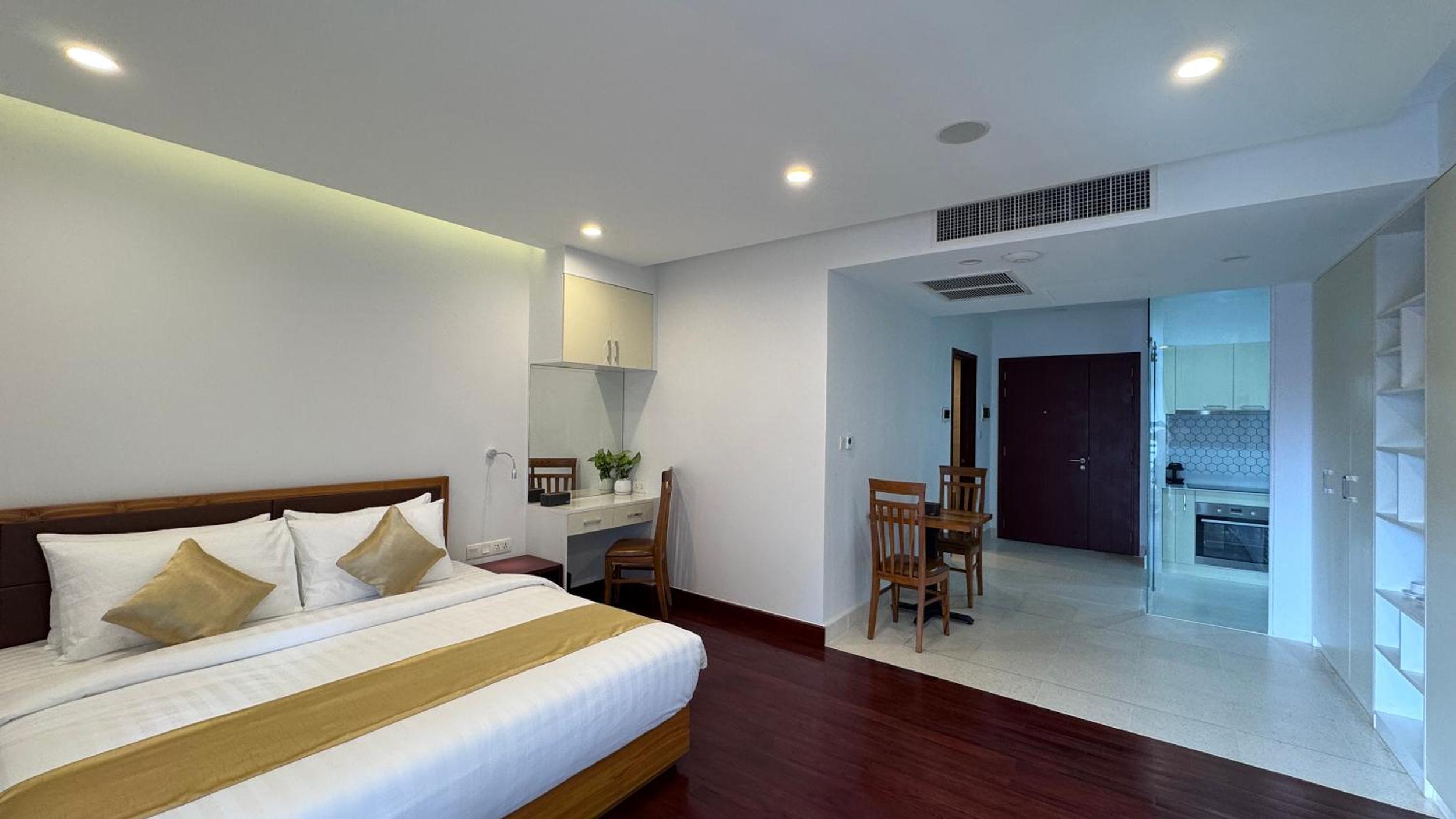 Deluxe Double Room - Photo 10