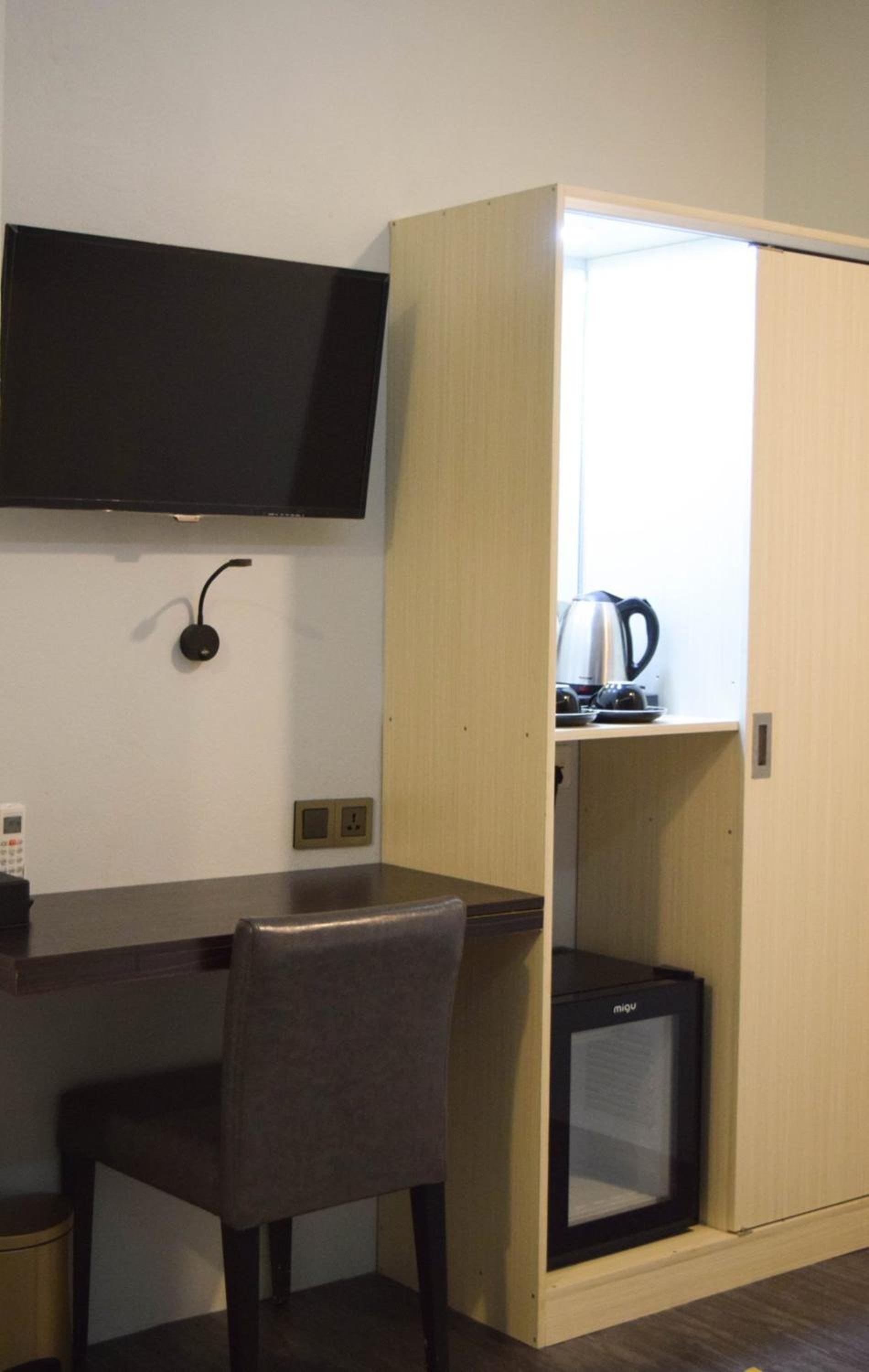 Double or Twin Room photo 3
