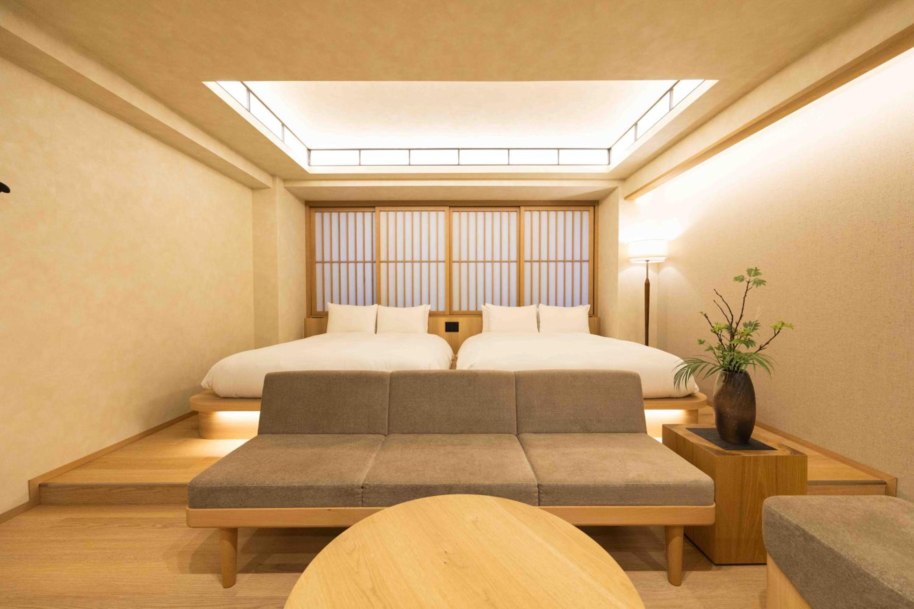 Suite photo 1