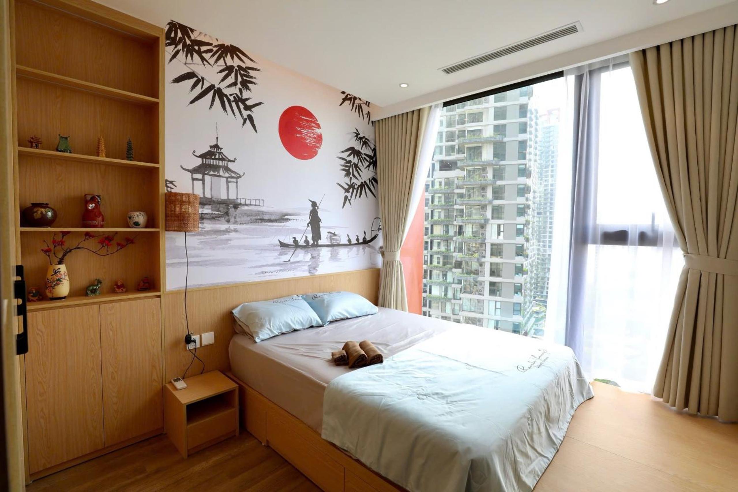 Three-Bedroom Apartment photo 2
