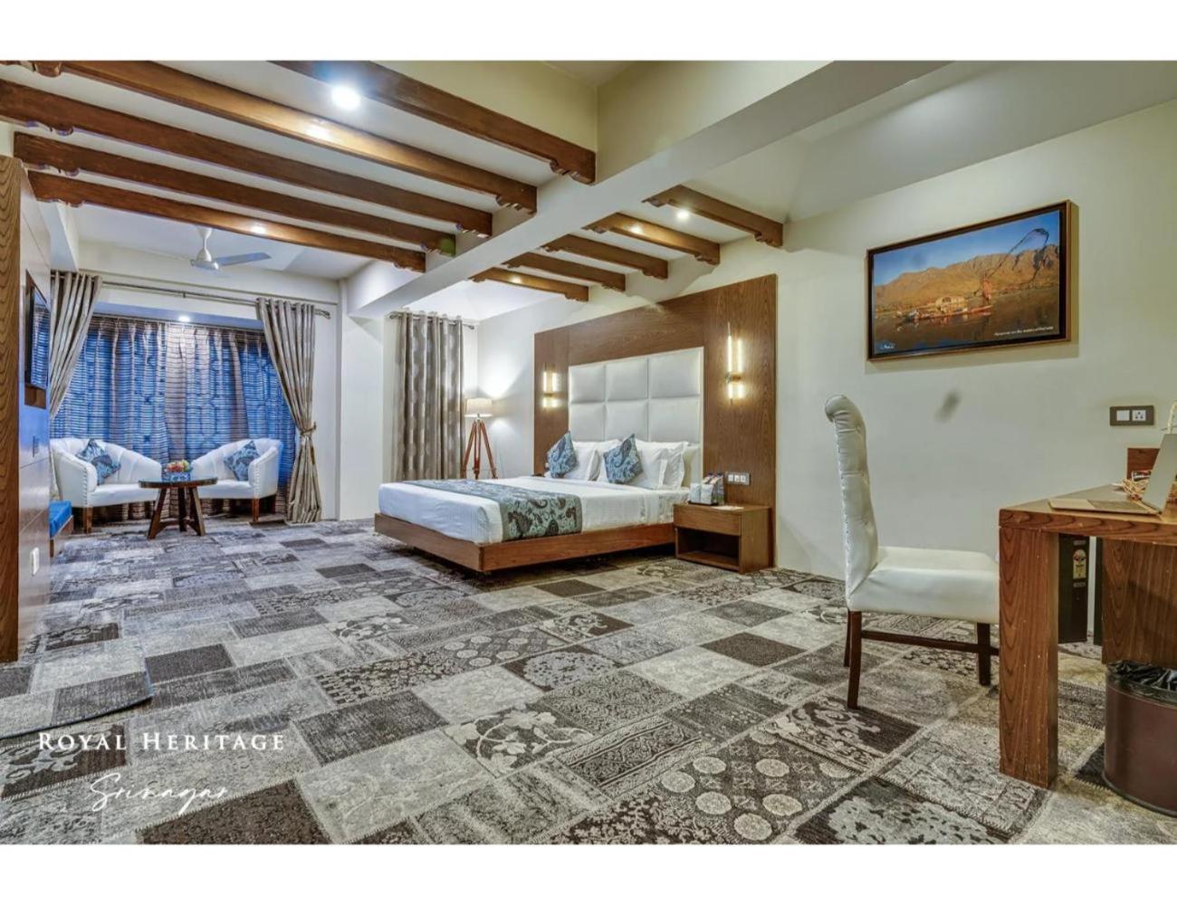 Double Room - Photo 1