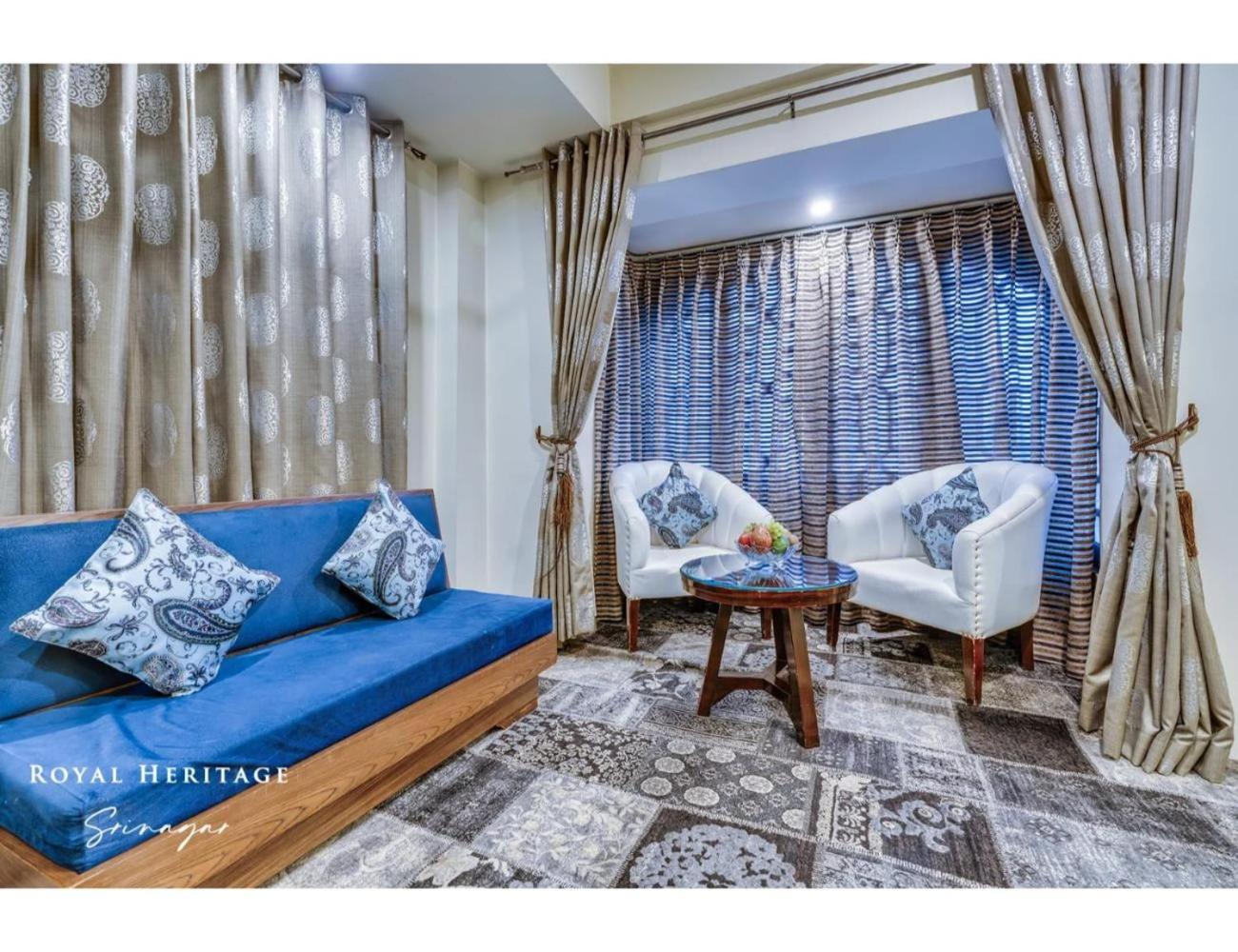 Double Room - Photo 13