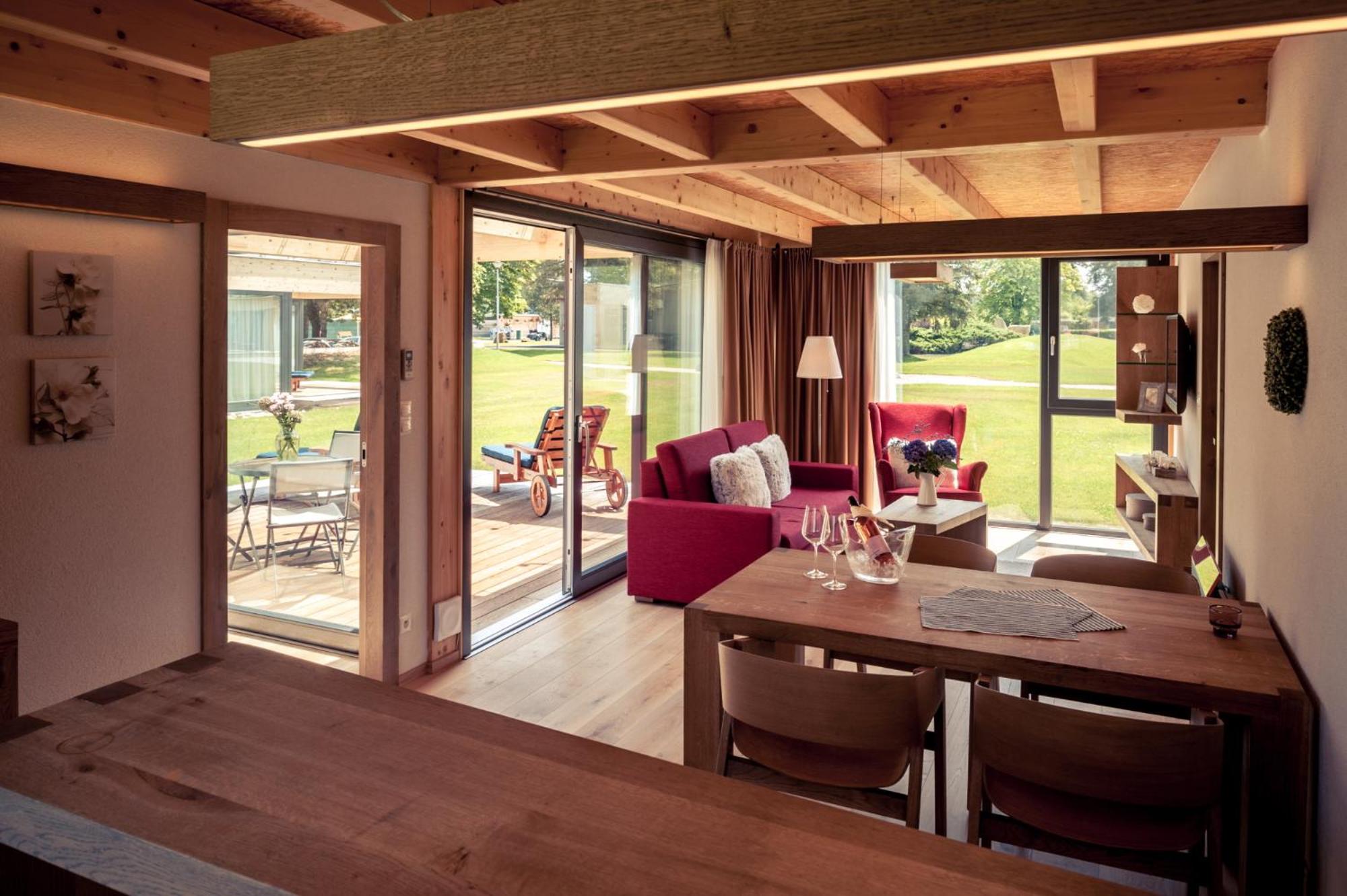 Deluxe Two-Bedroom Apartment with Garden View