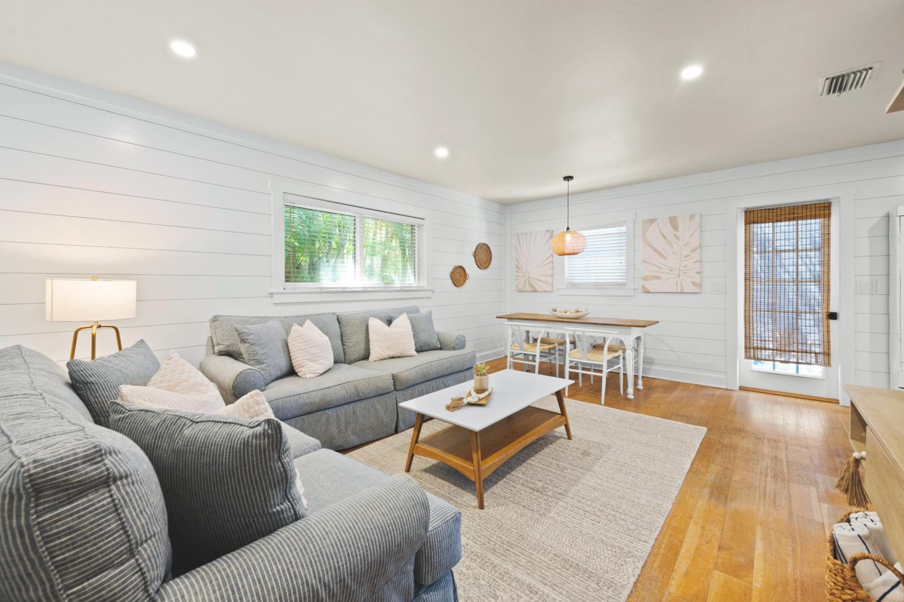 Two-Bedroom House photo 3