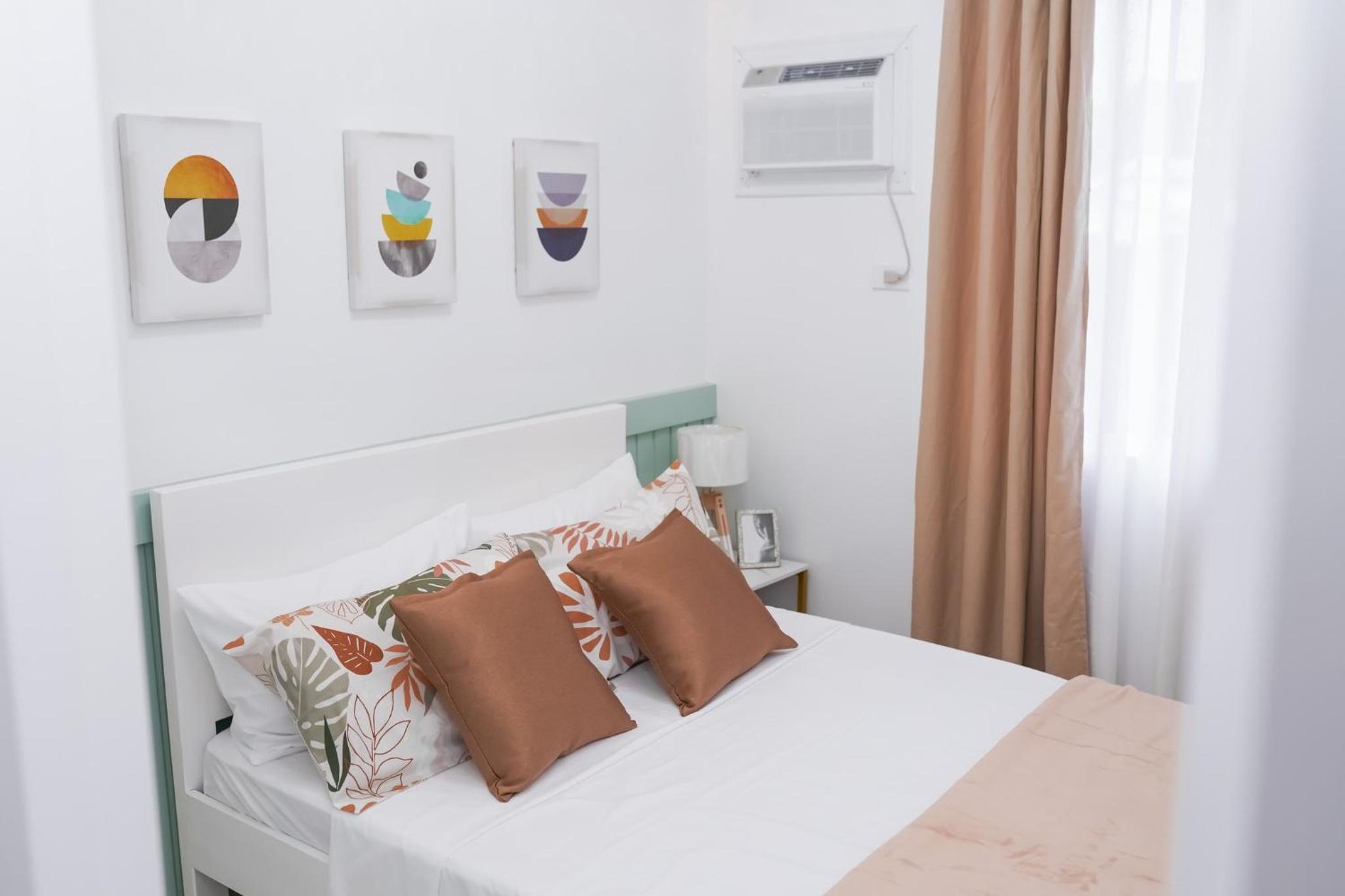 Studio with Sofa Bed photo 3