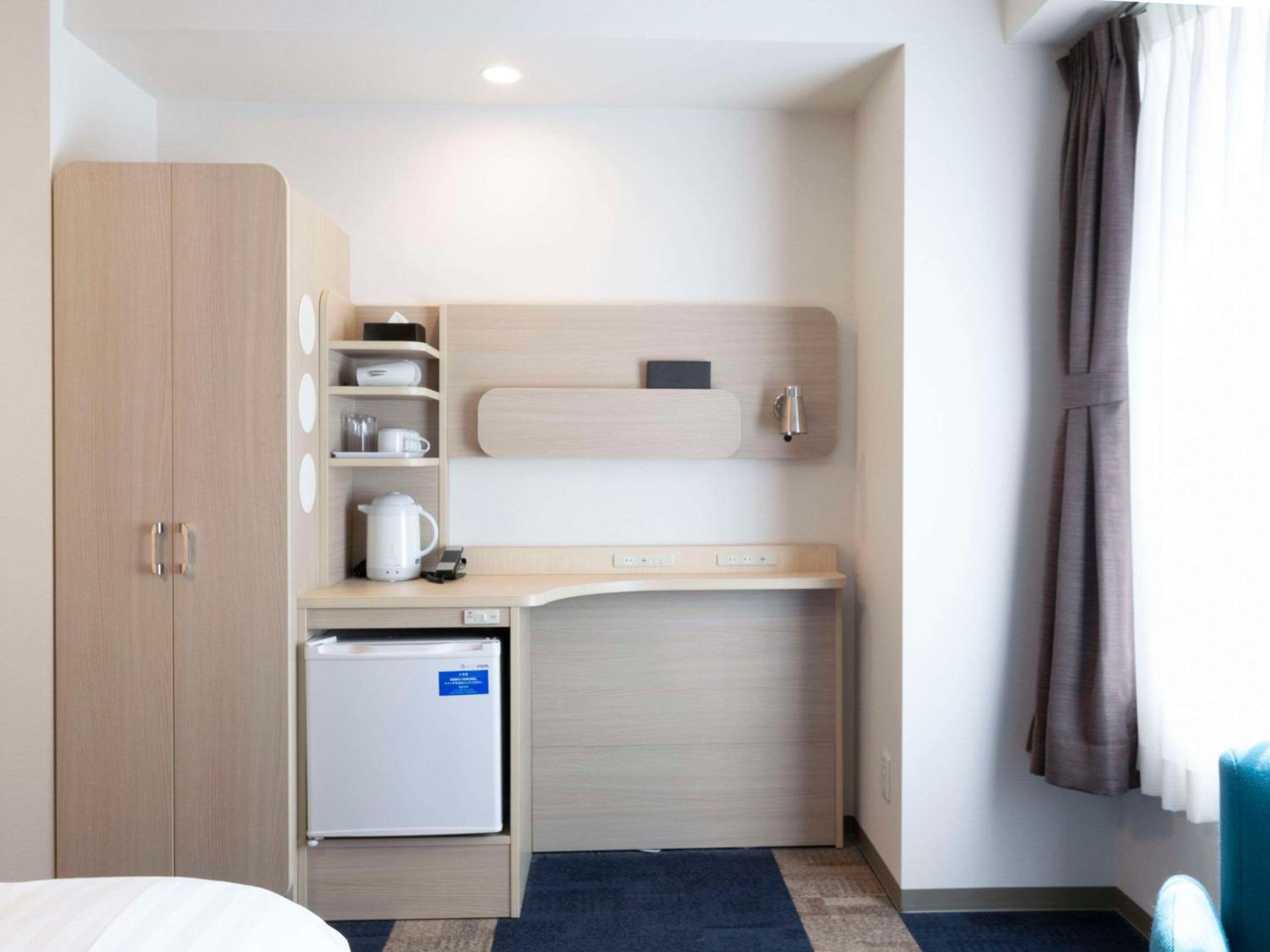 Standard Double Room - Non-Smoking photo 3