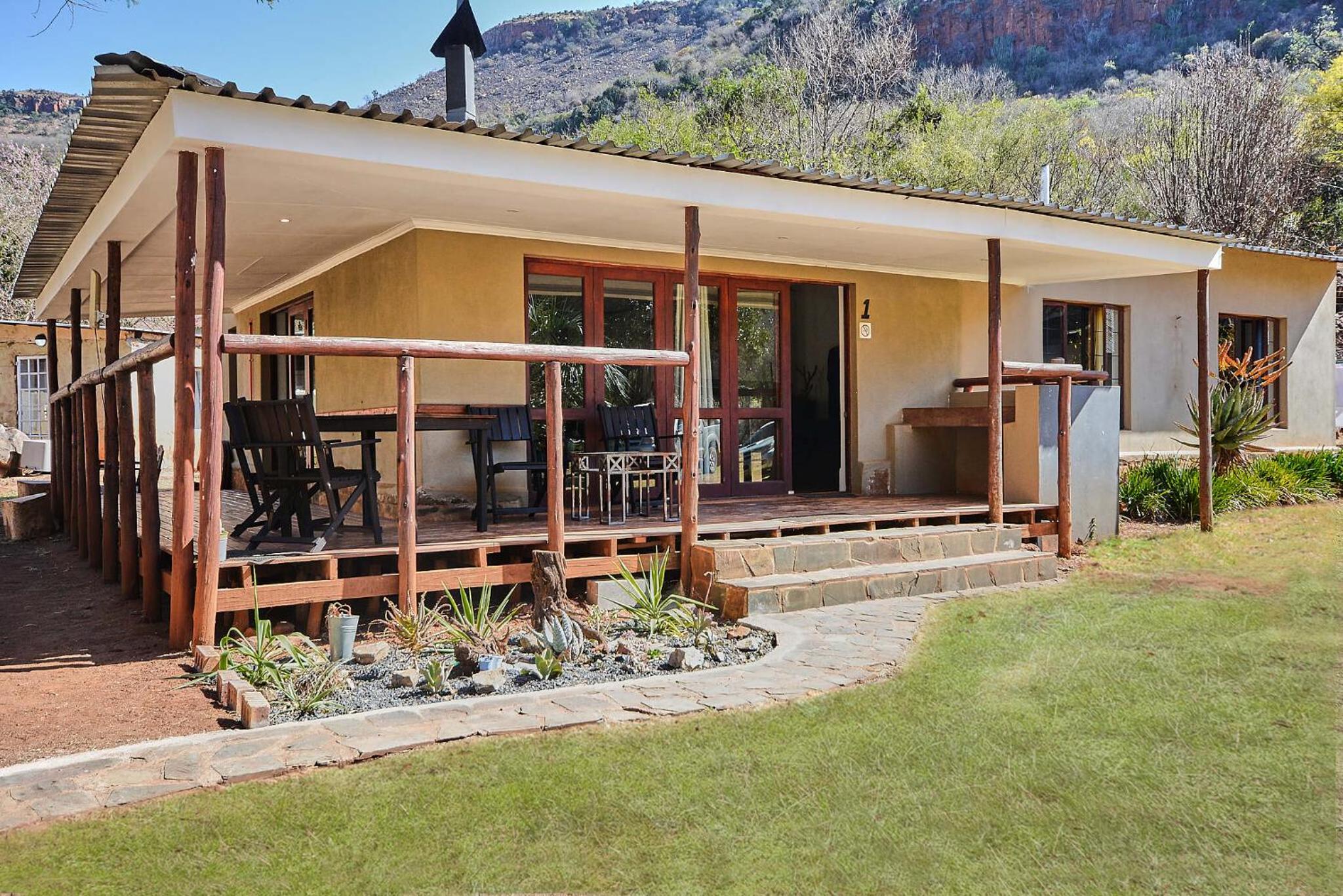 Family Bungalow - Photo 6