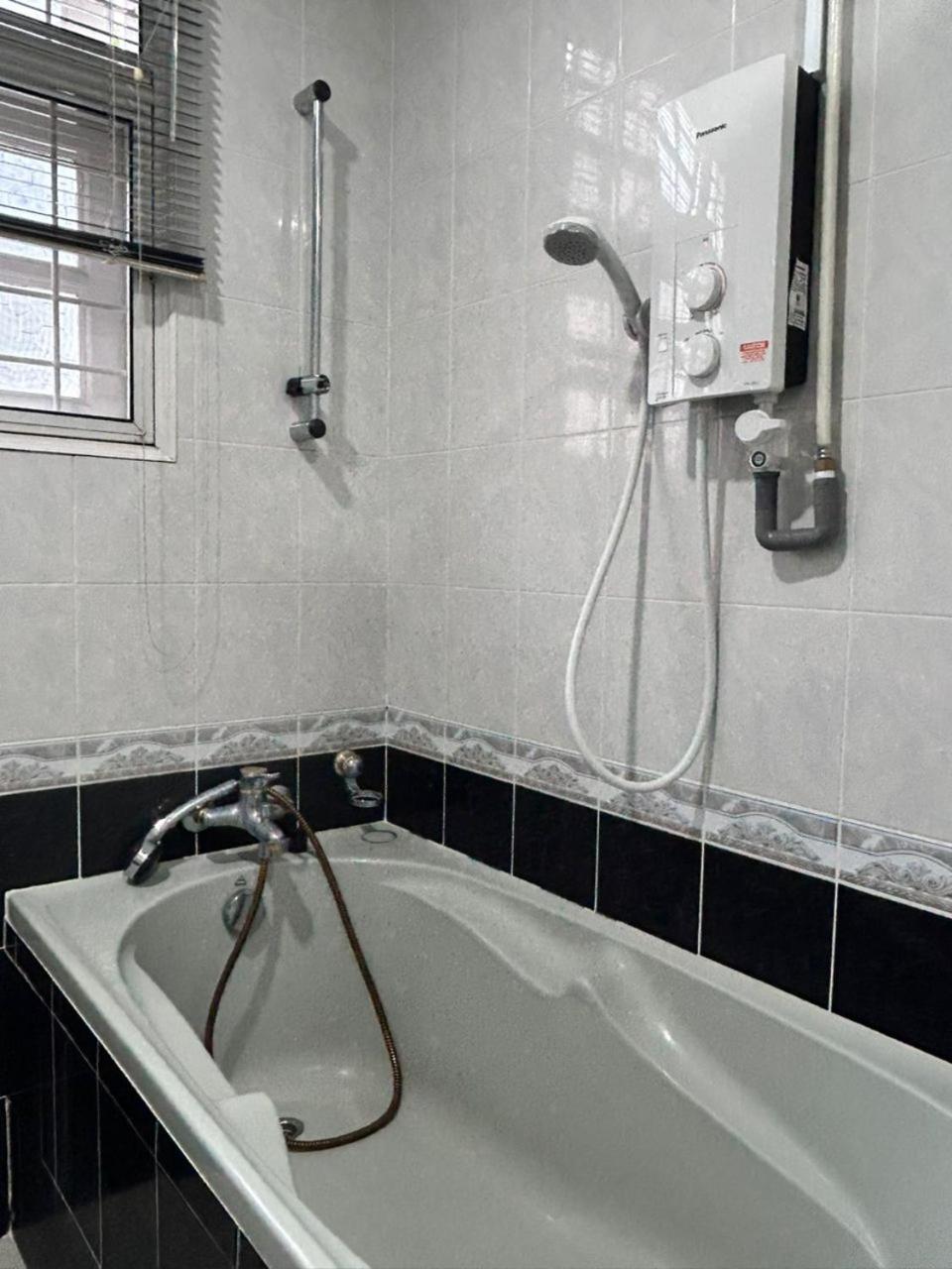 Triple Room With Private Bathroom