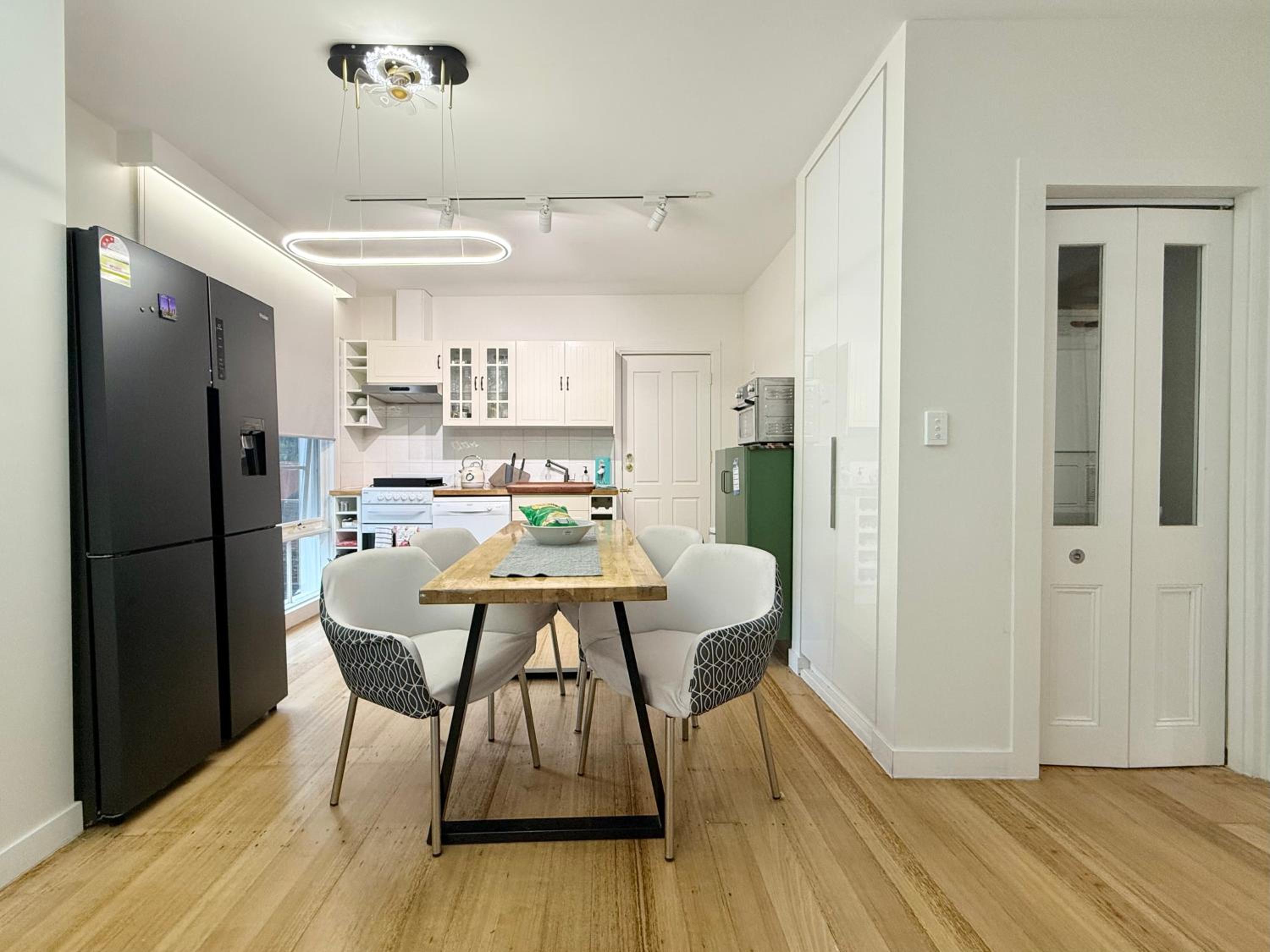 Two-Bedroom Apartment photo 2