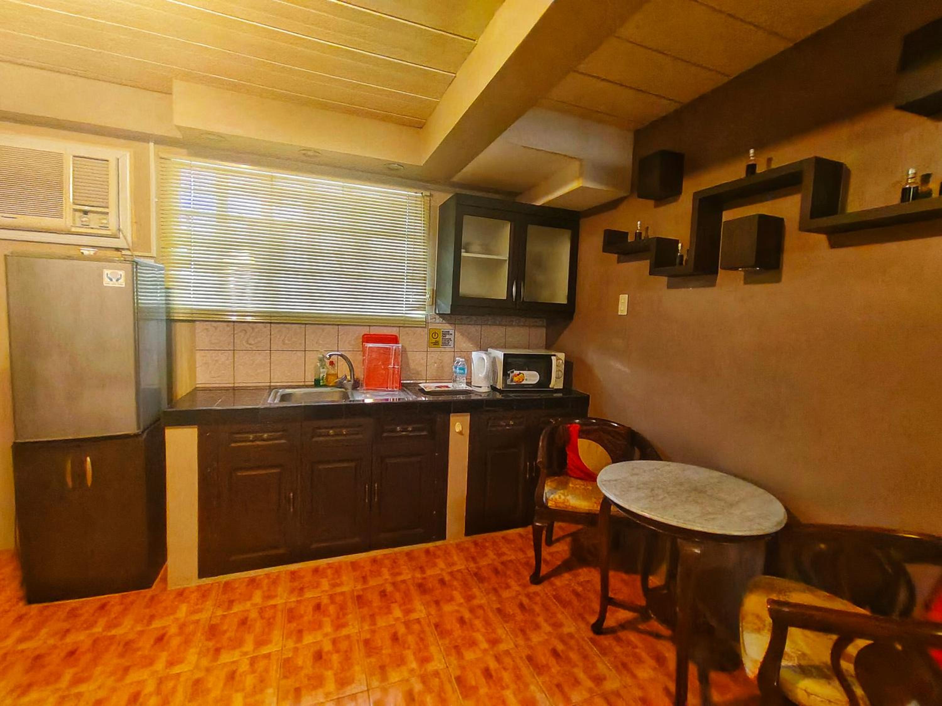 Deluxe Junior Suite - Photo 3