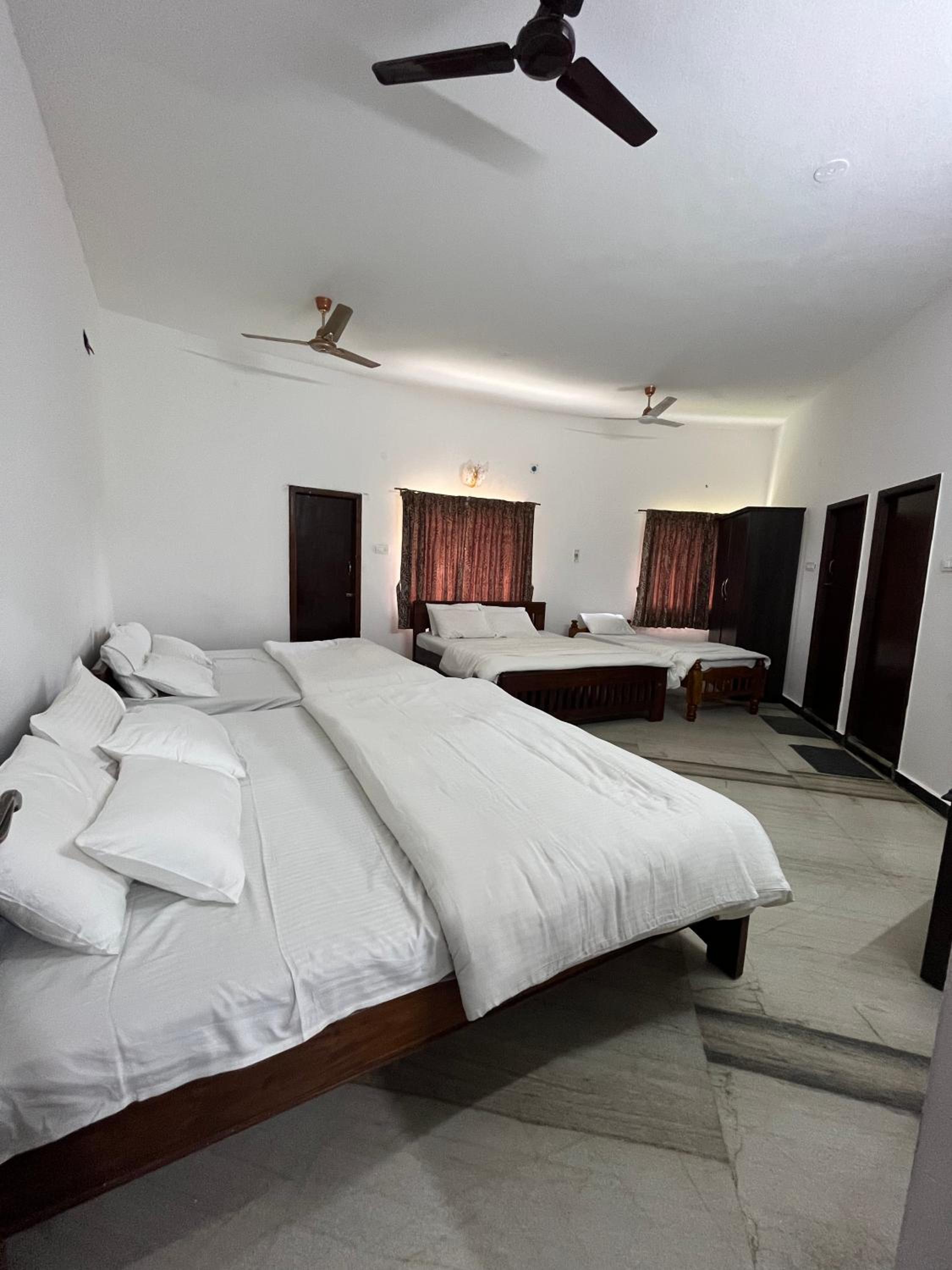 Mixed Dormitory Room