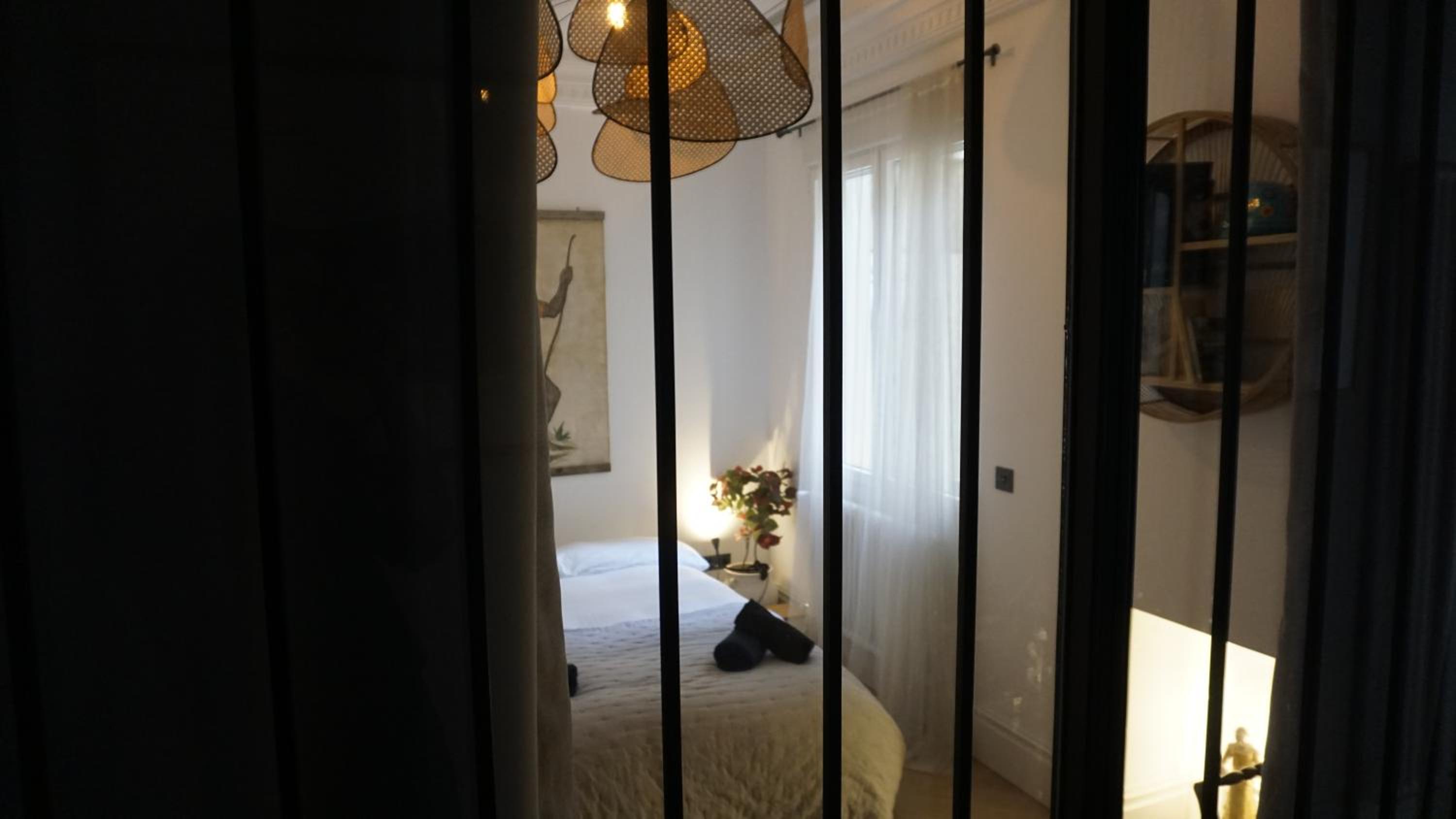 Three-Bedroom Apartment photo 2