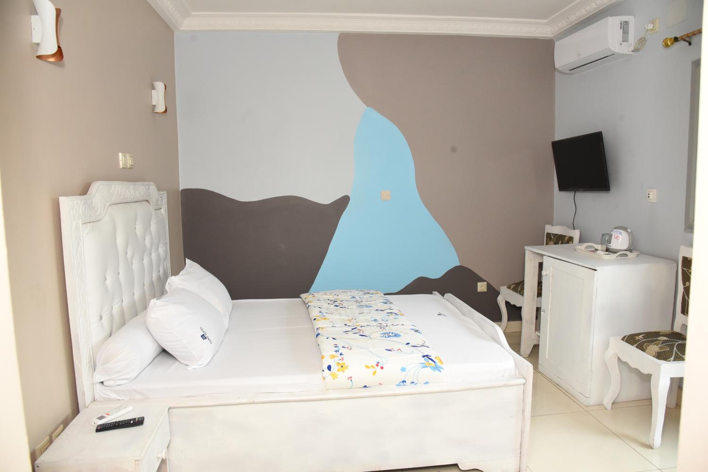 Twin Room with Balcony photo 1