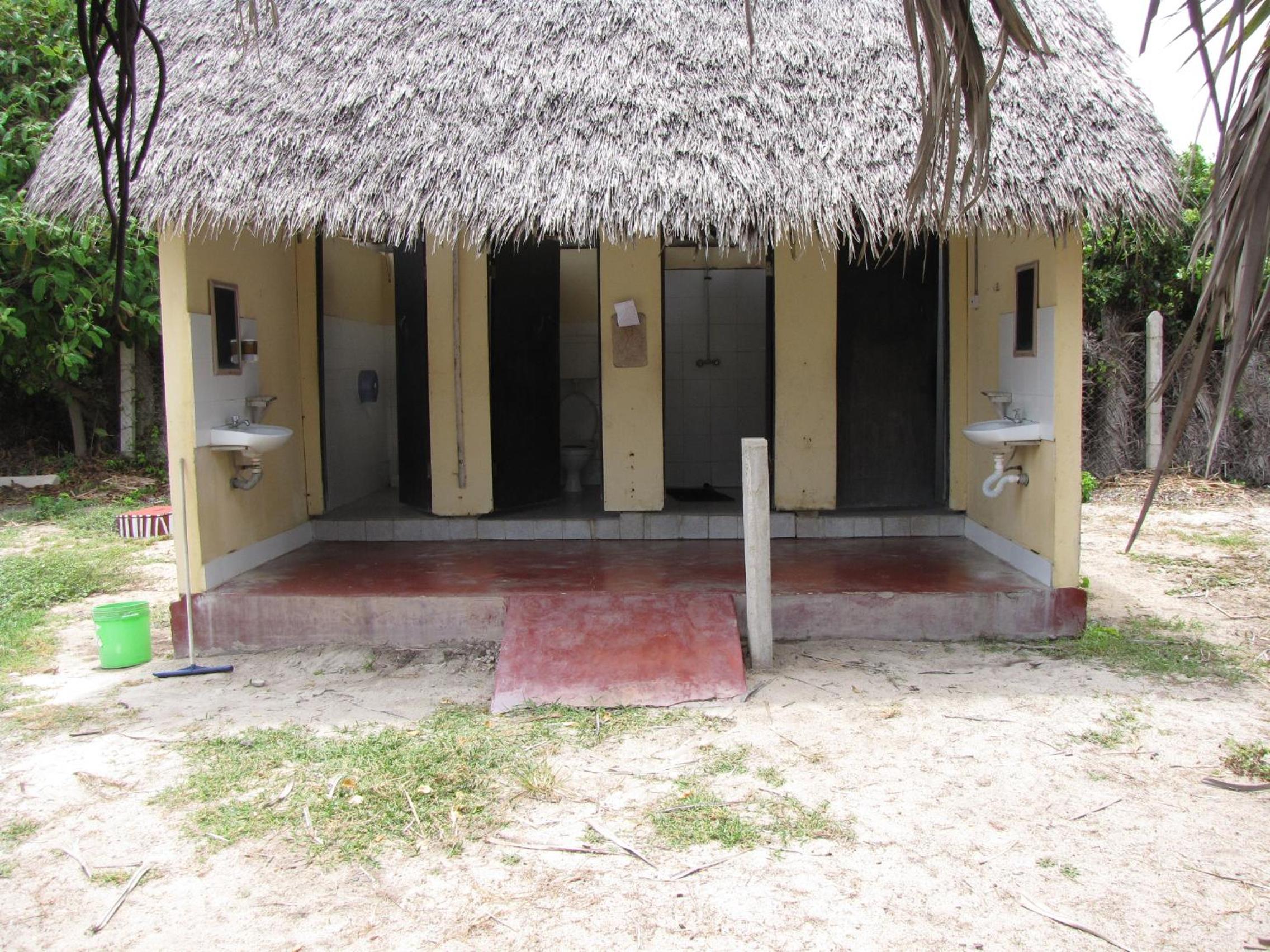 Standard Triple Room with Sea View photo 1