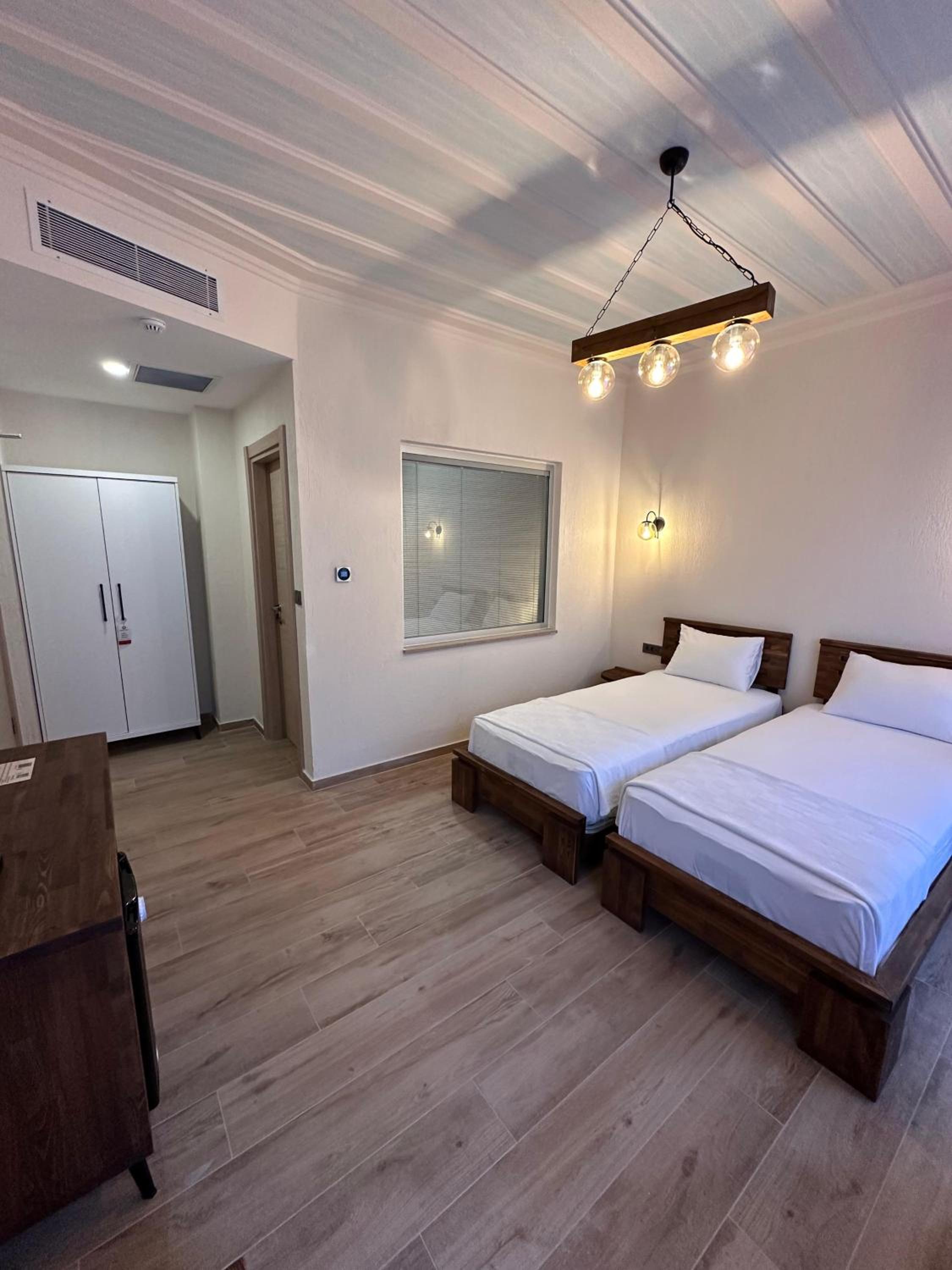 Budget Double Room photo 1