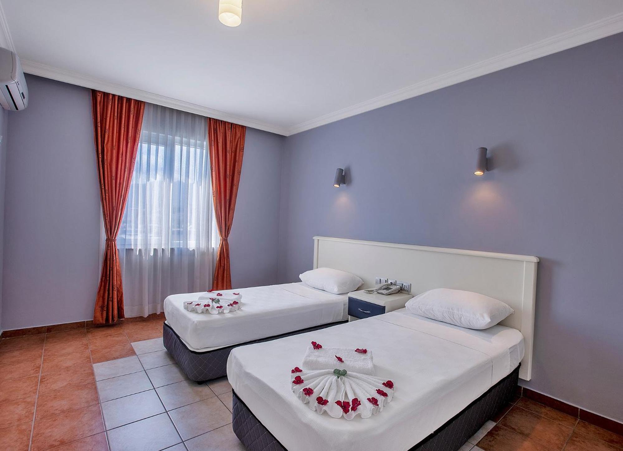 Standard Double Room - Photo 1