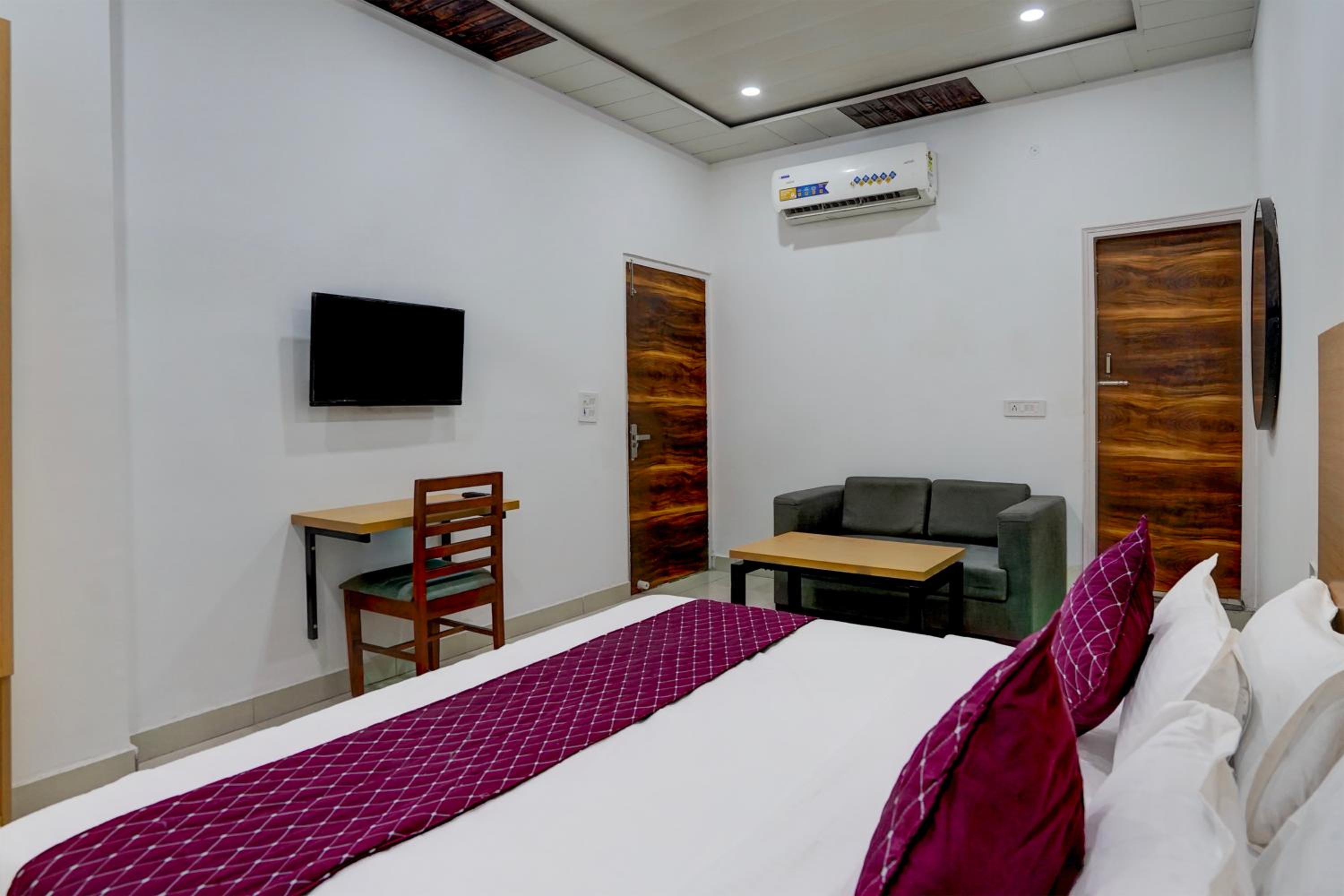 Superior Double Room photo 2