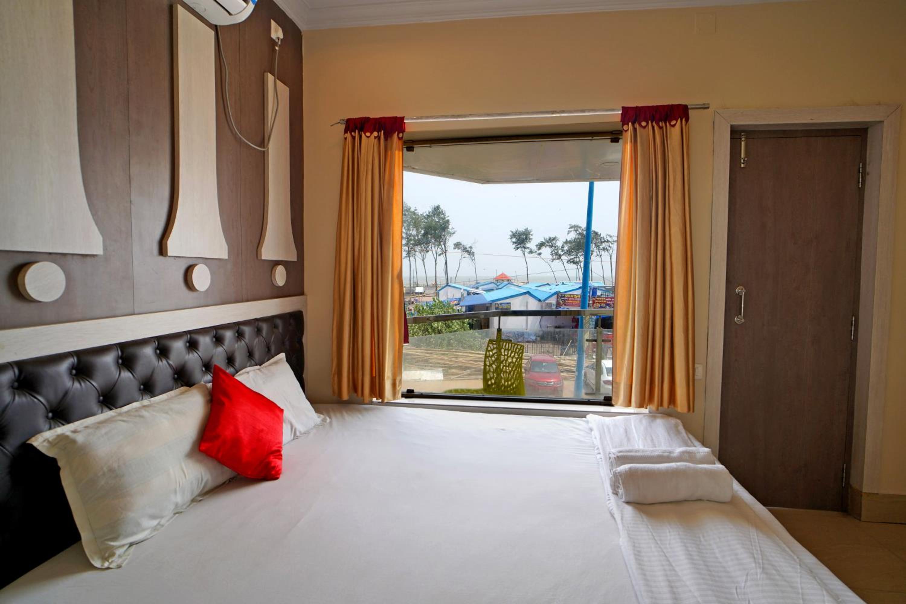 Deluxe Double Room With Sea View