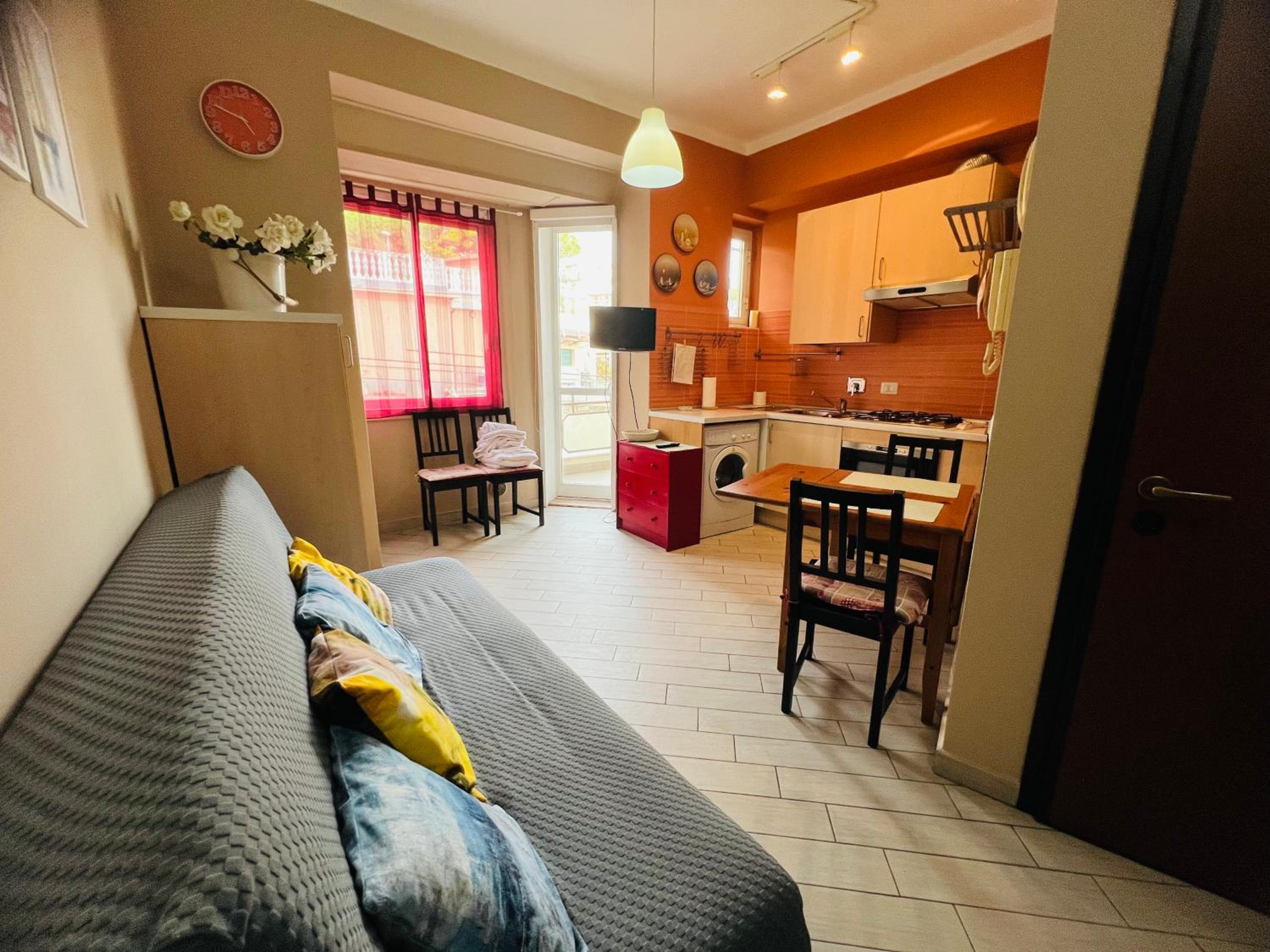 One-Bedroom Apartment