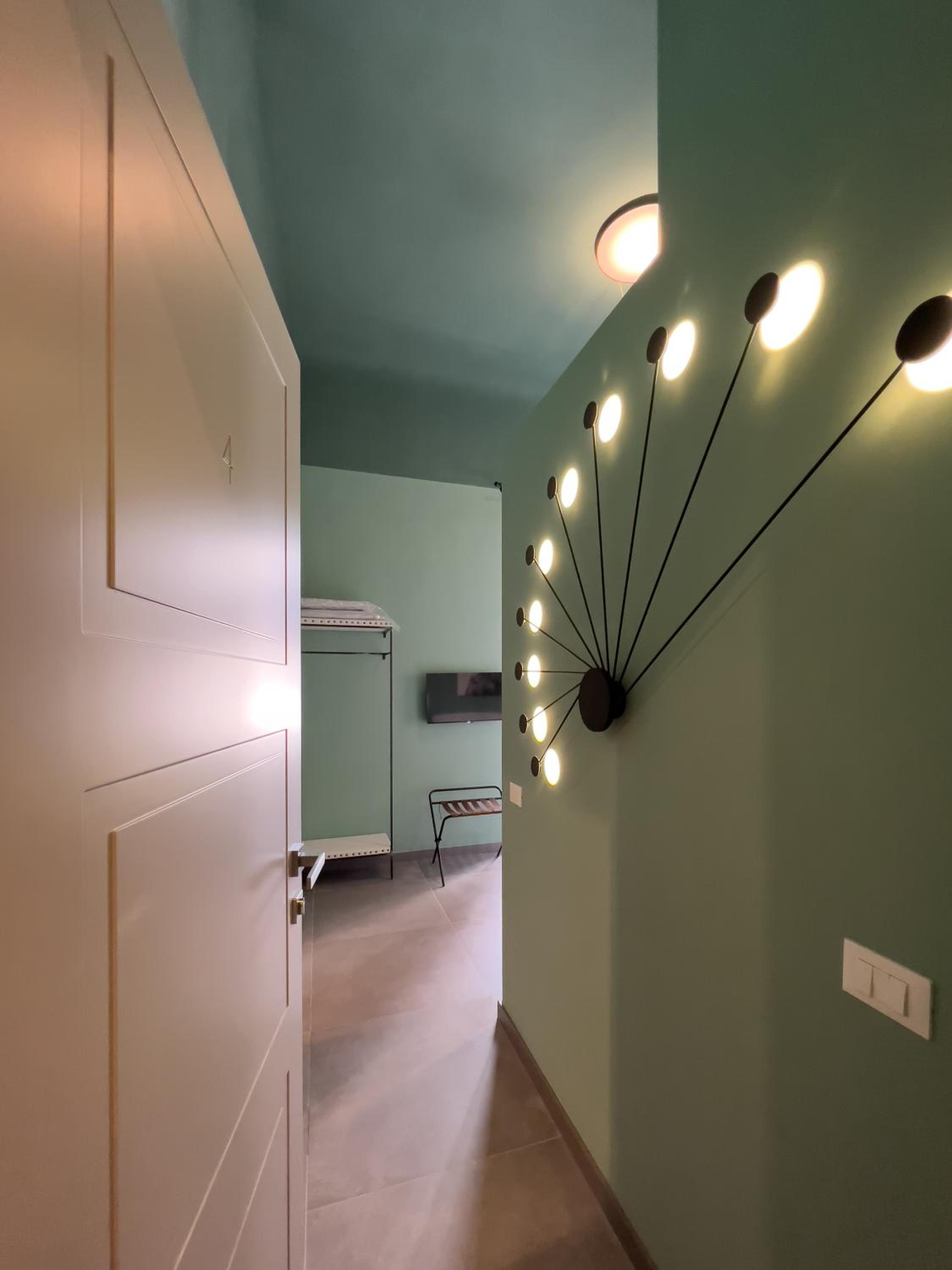 Deluxe Family Suite